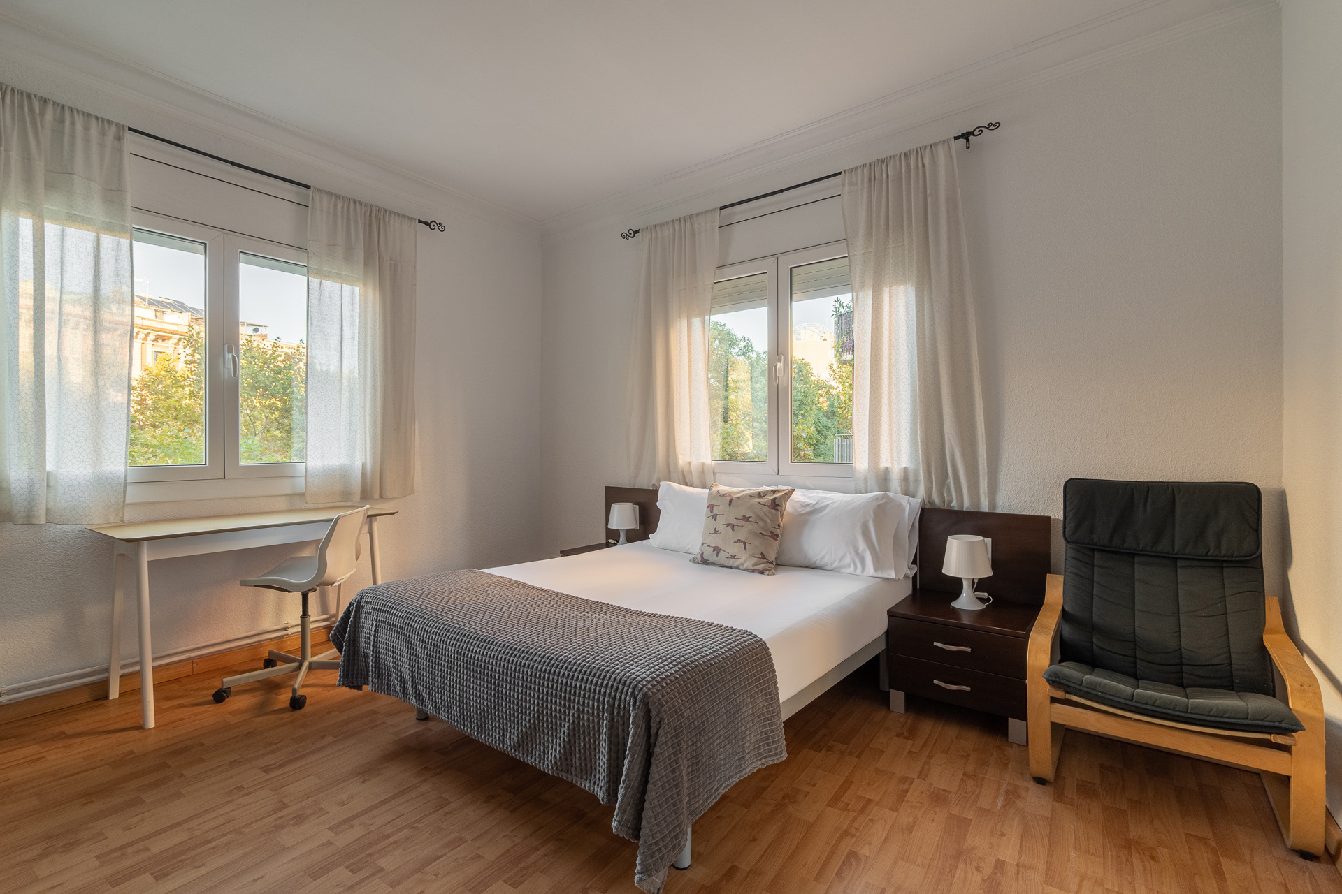Light and cozy apartment in Poble-sec