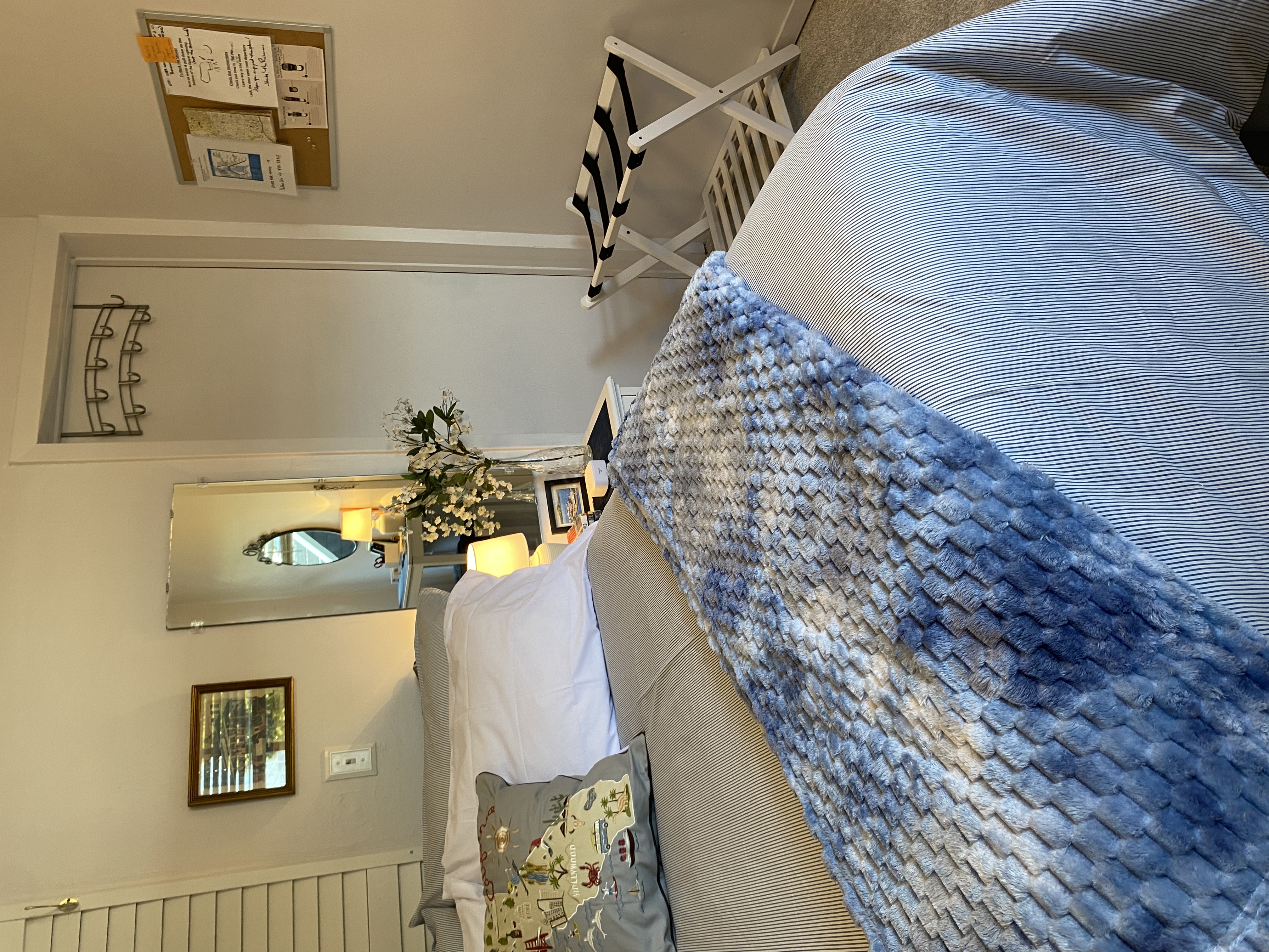 Private entrance and bath ideal for solo or couple