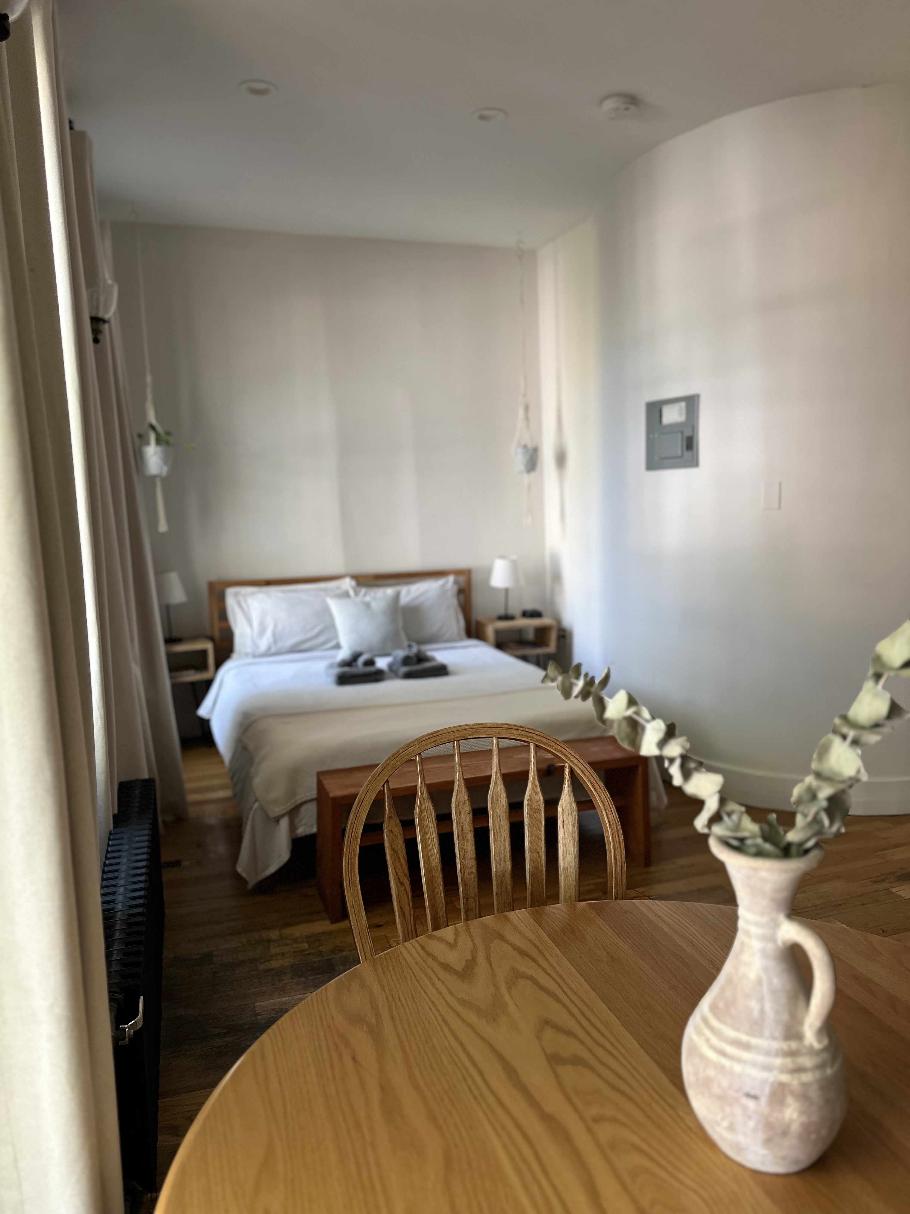 Brooklyn modern studio apartment!