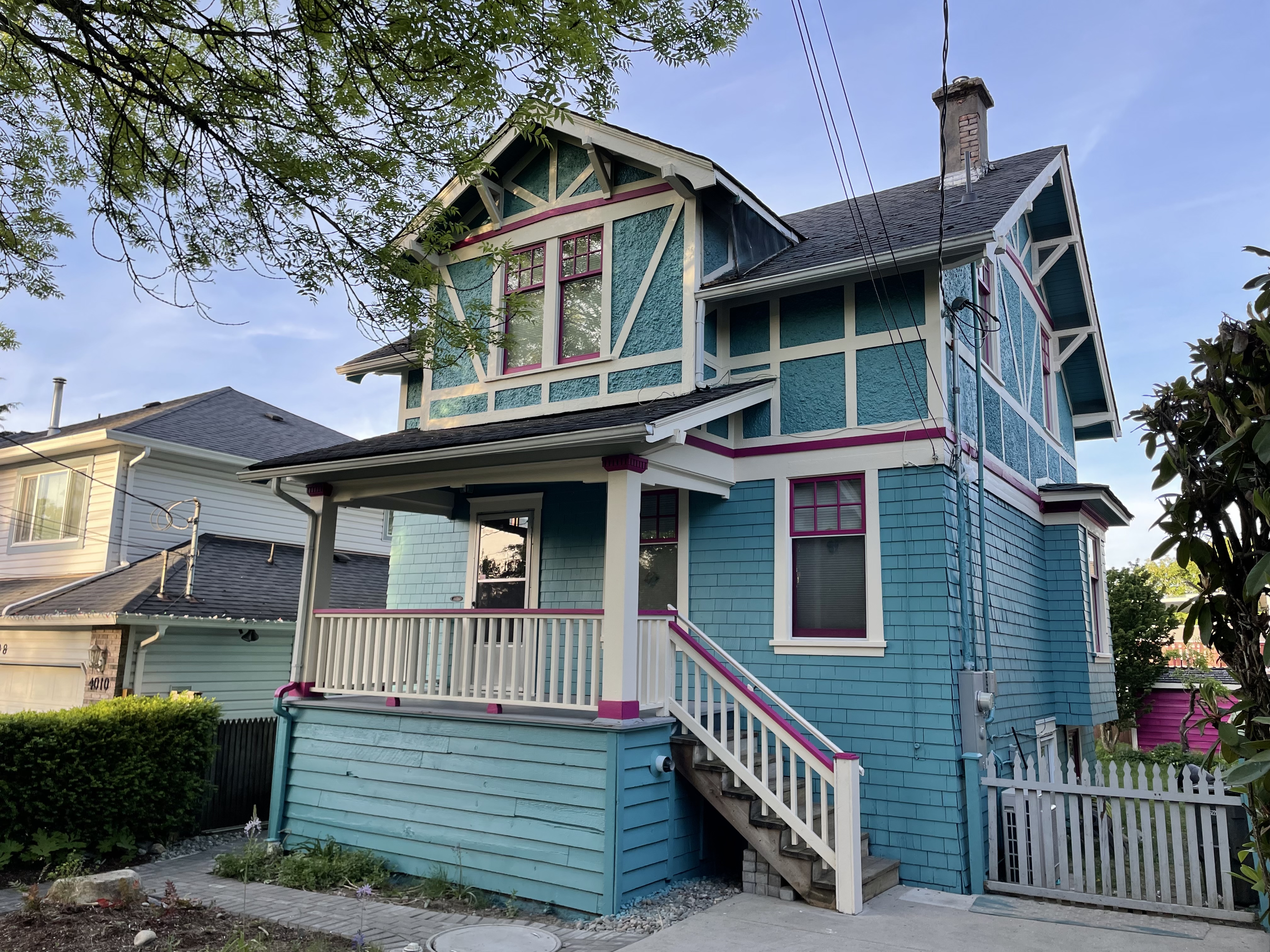 Microsuite in fantastic location, Nanaimo Station