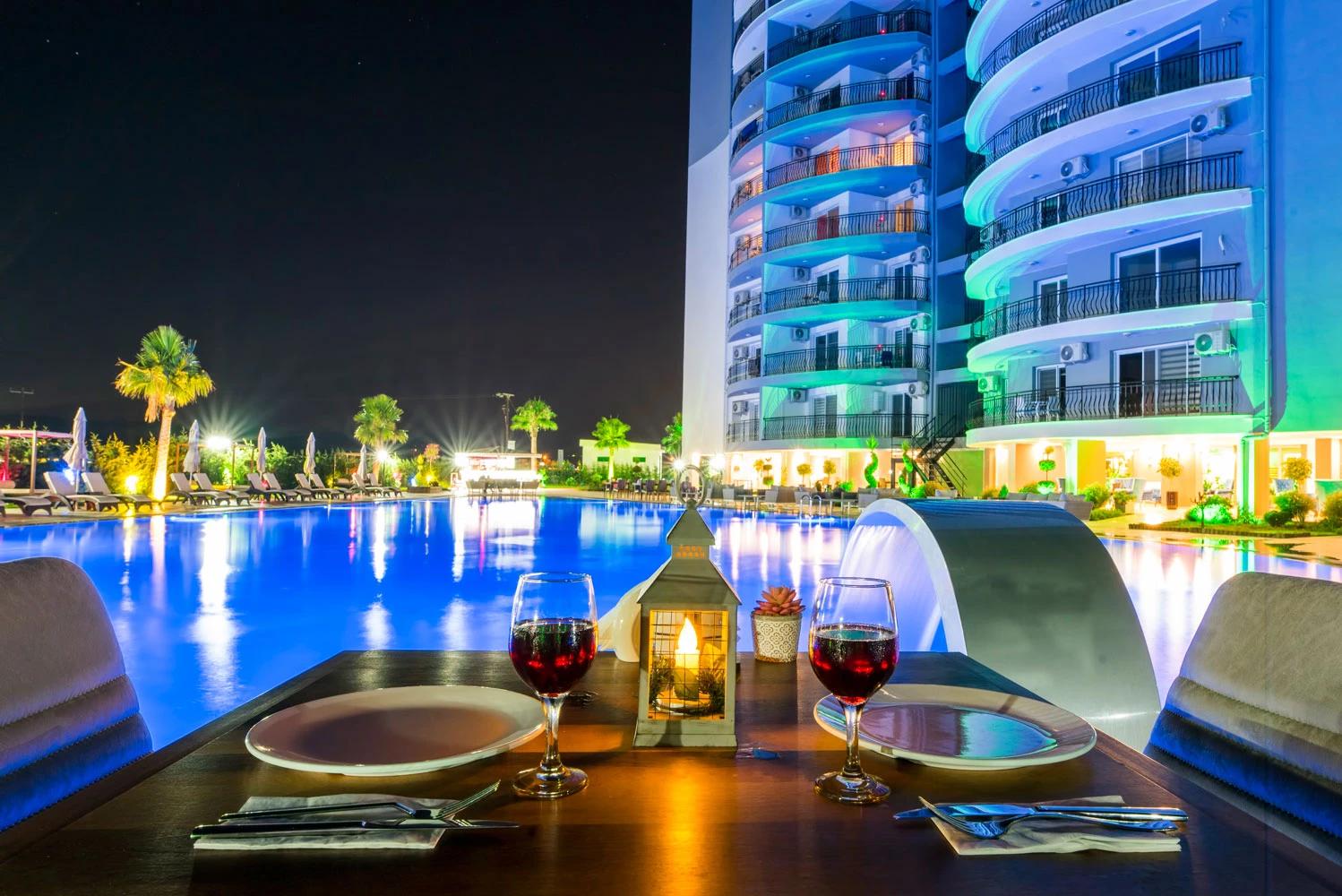 2+1 apartment (sea,pool,sauna,spa,barbecue,gym)