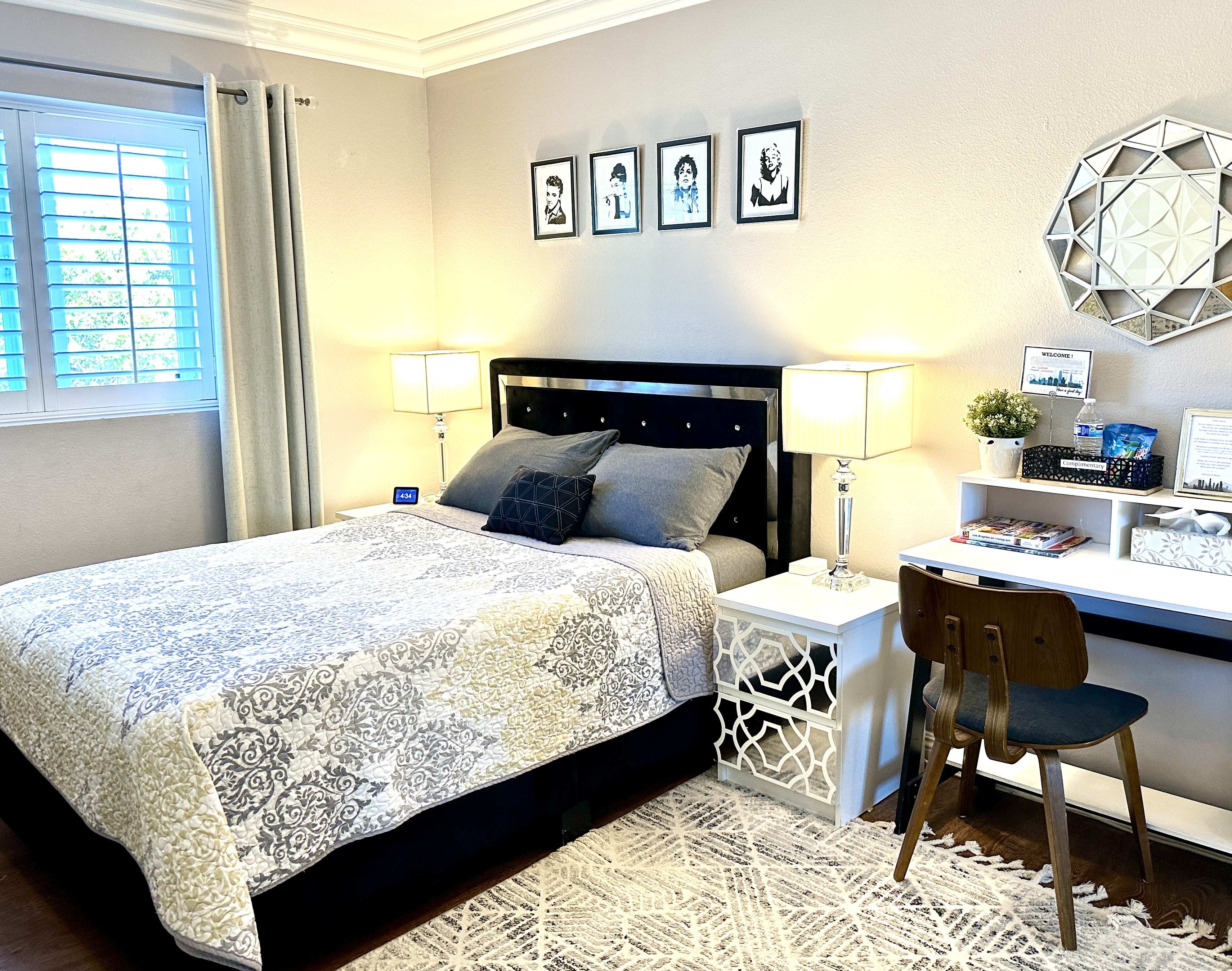 Cozy Room near LAX, Beaches & Downtown LA