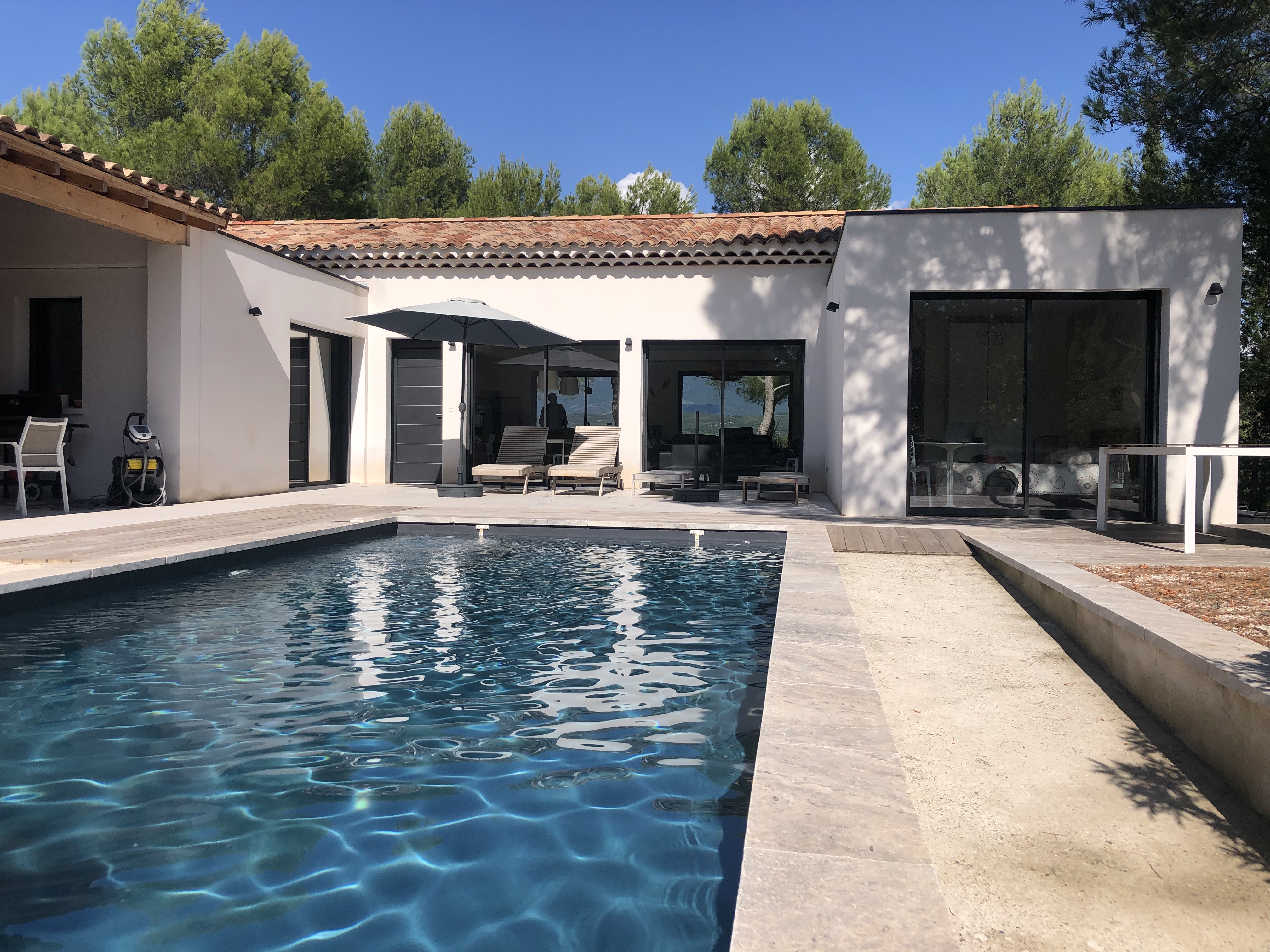Mazanel design villa, pool, AC, view Ventoux view