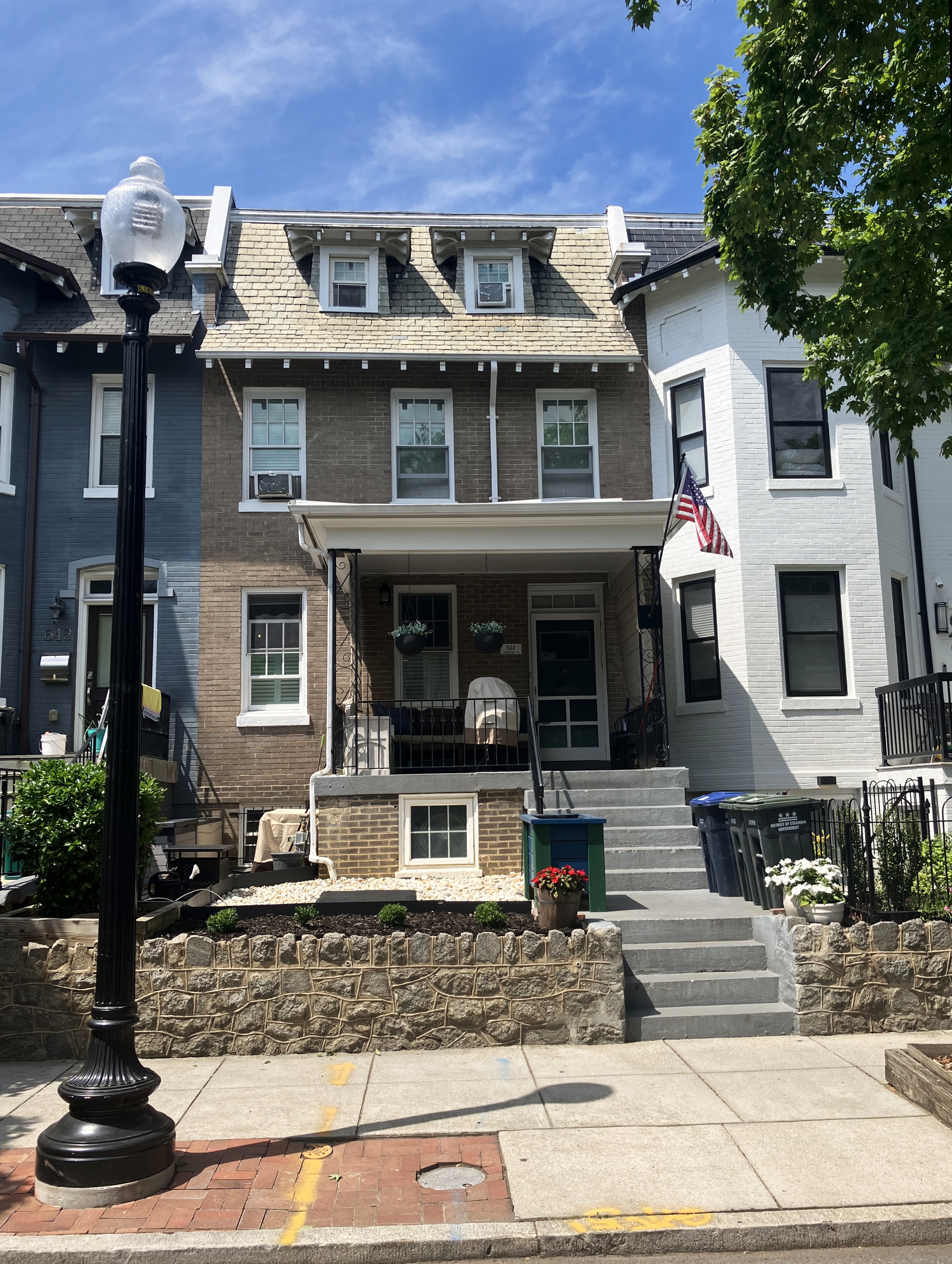 User-Friendly Room Near Capitol w/Family, Own Bath in Union Station, Stanton Park, Kingman Park, Washington Dc