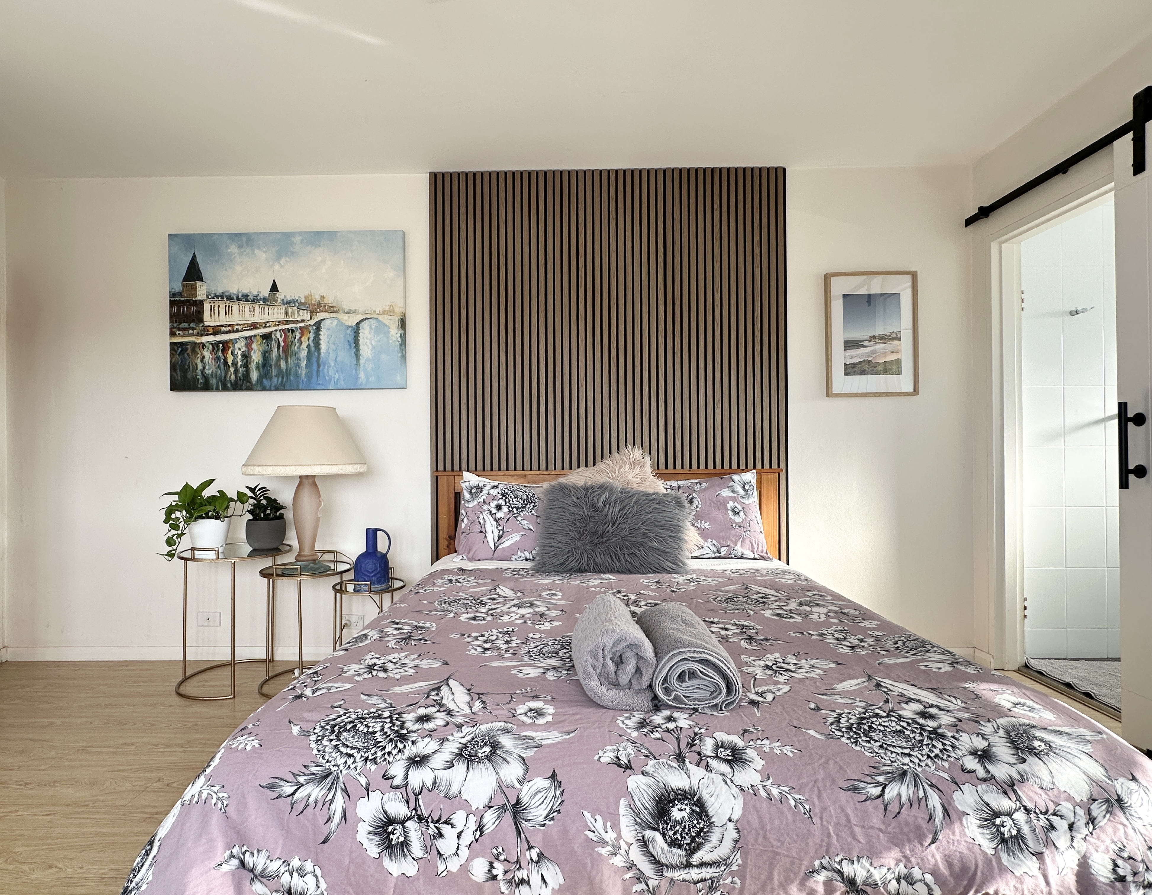 Bronte studio w/ water views Sydney's Best Suburb in Waverley, Sydney