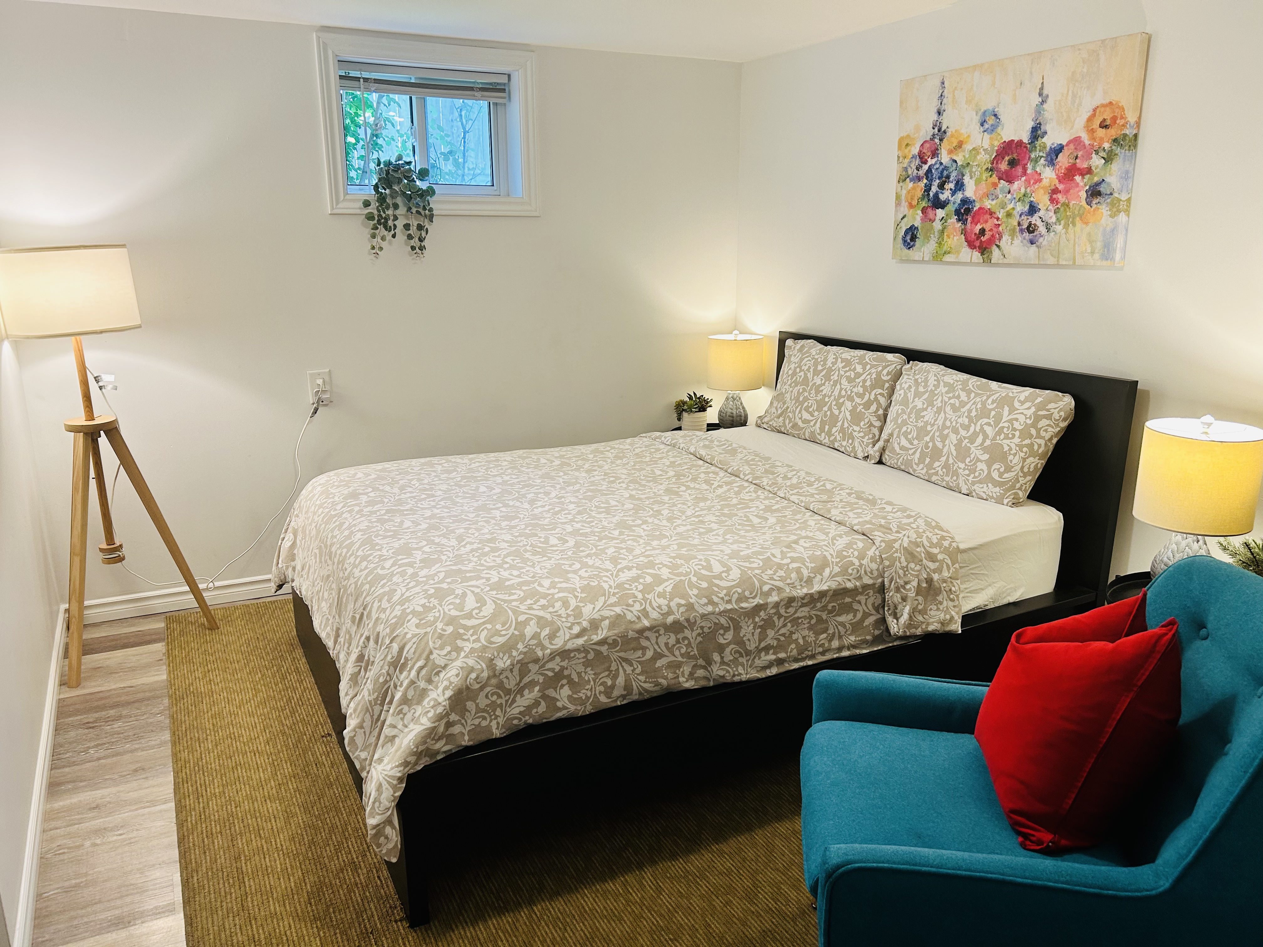 Private Cozy Apartment/Free Parking/Near Airport