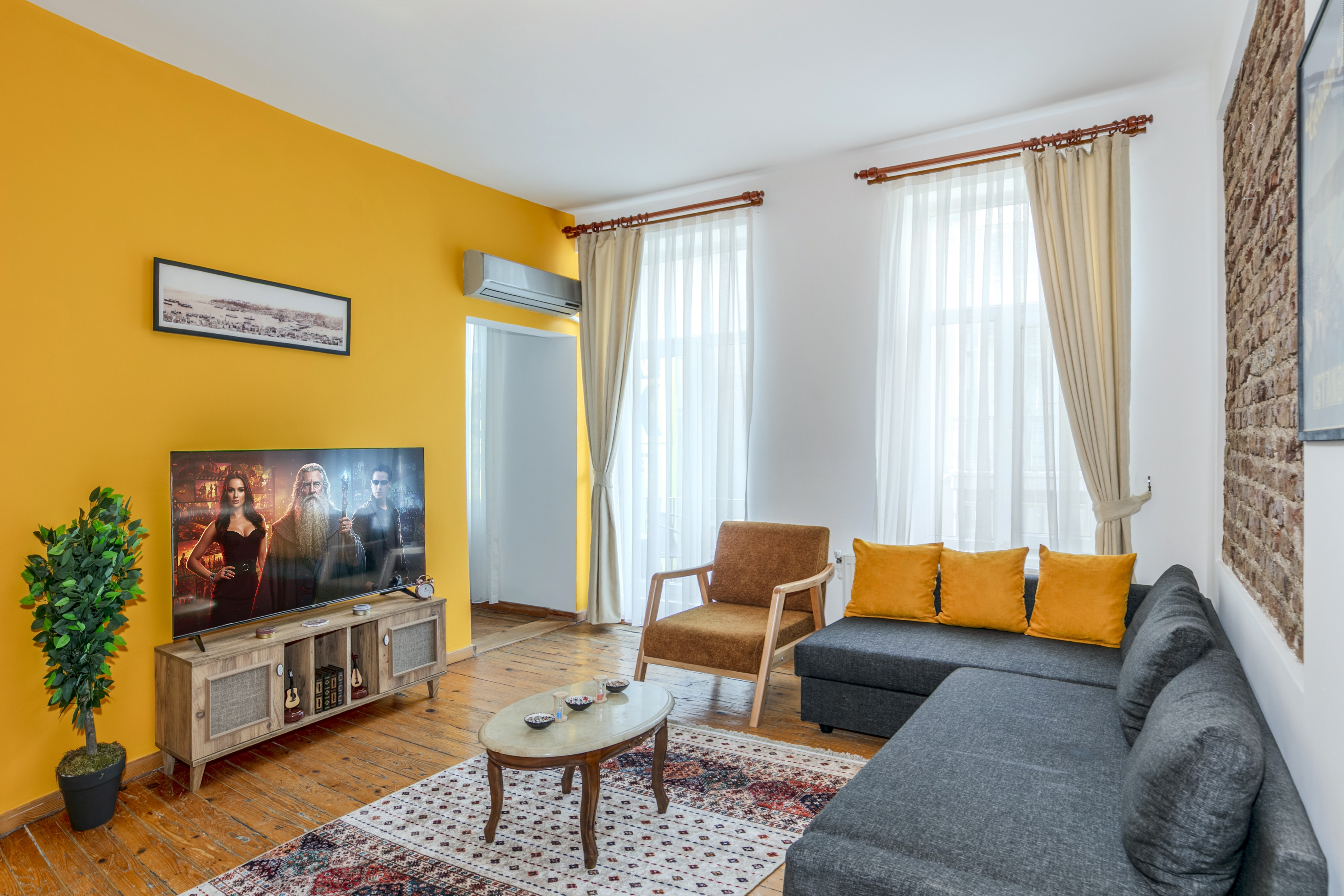Comfortable Flat&Rooftop Terrace with View