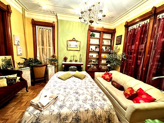 Beautiful Super Large Bedroom in Edgewood, Bloomingdale, Truxton Circle, Eckington, Washington Dc