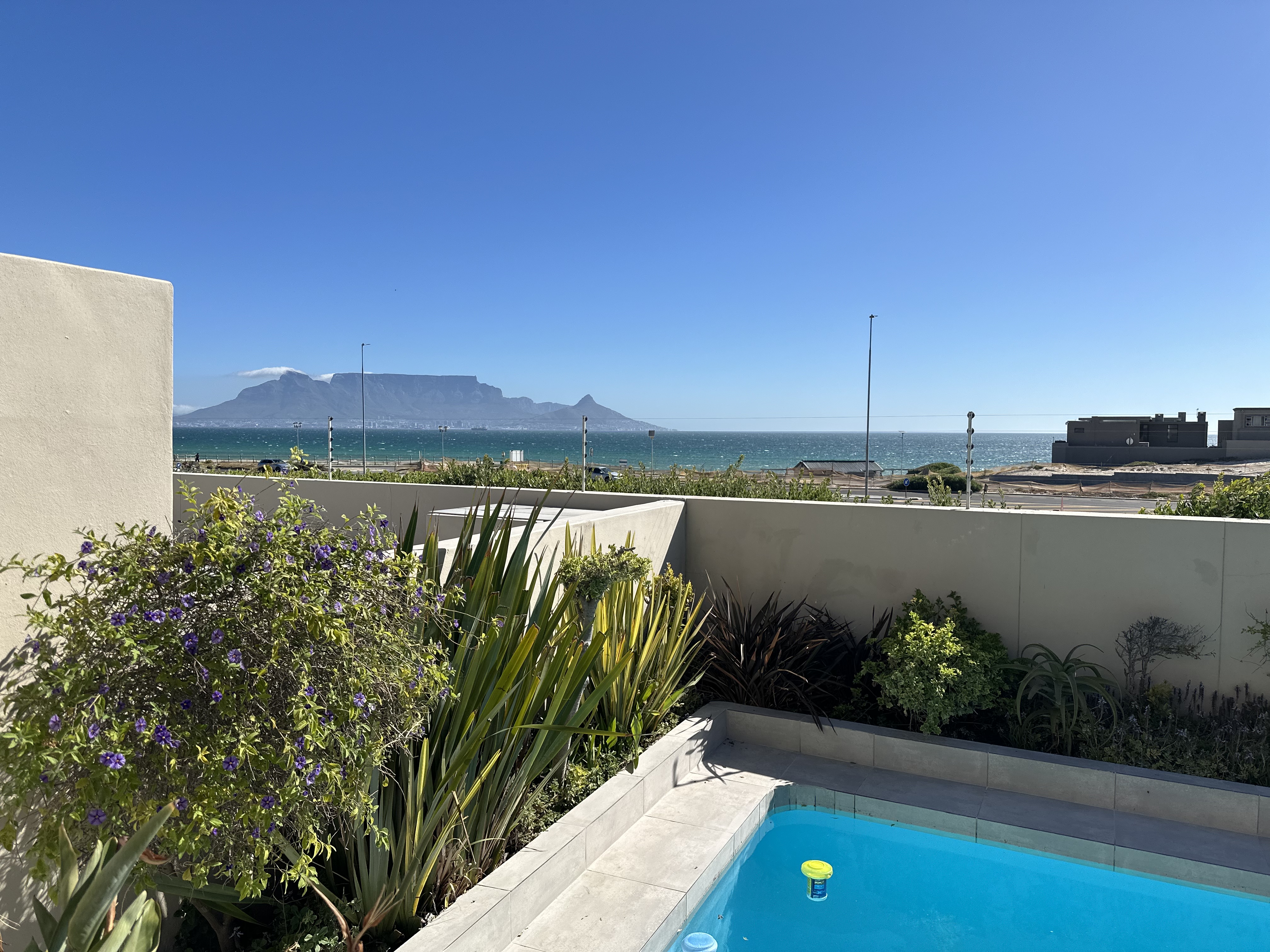 Amazing Bloubergstrand-Private En-Suite Room