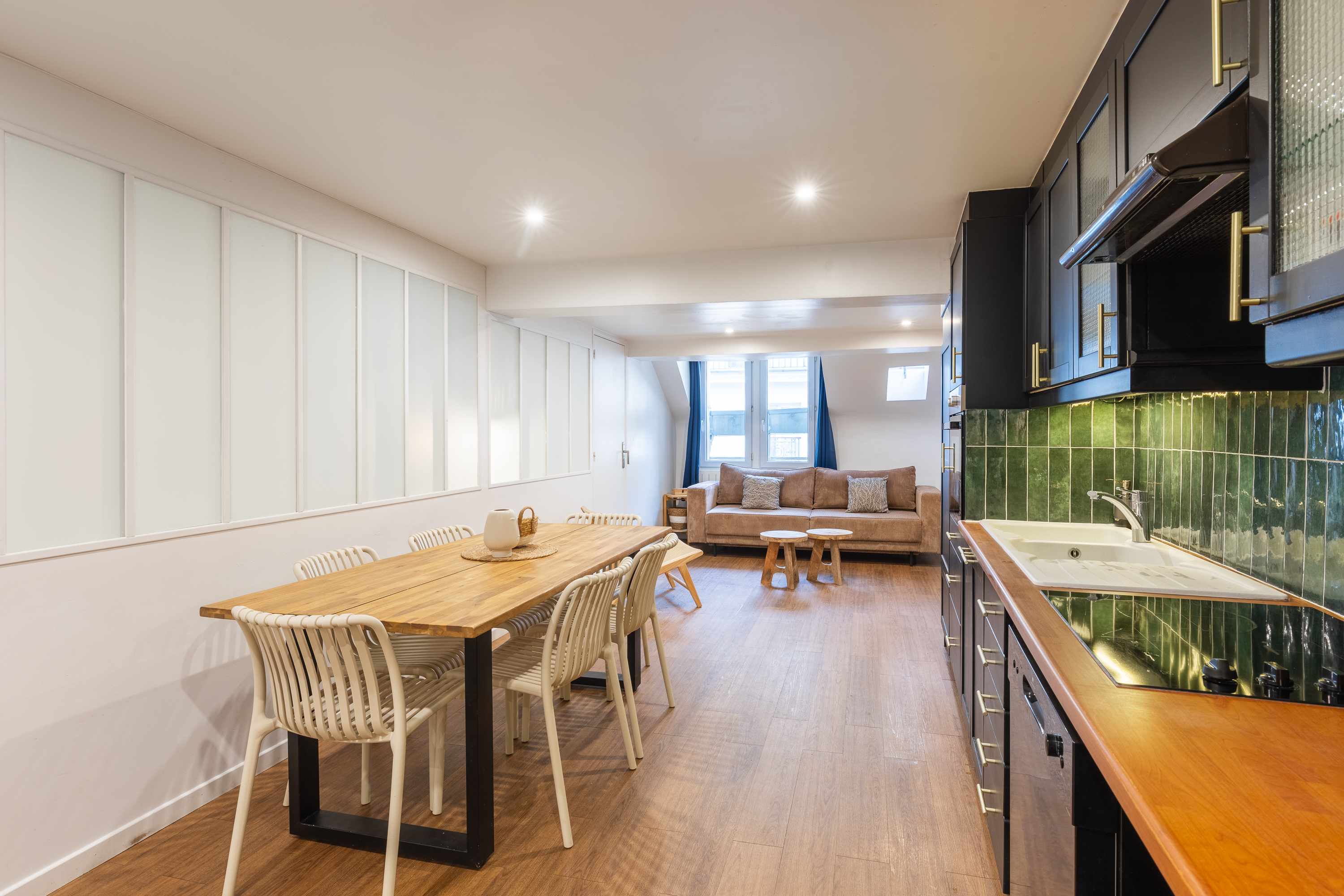 Sentier Marais : spacious duplex 2 bathrooms