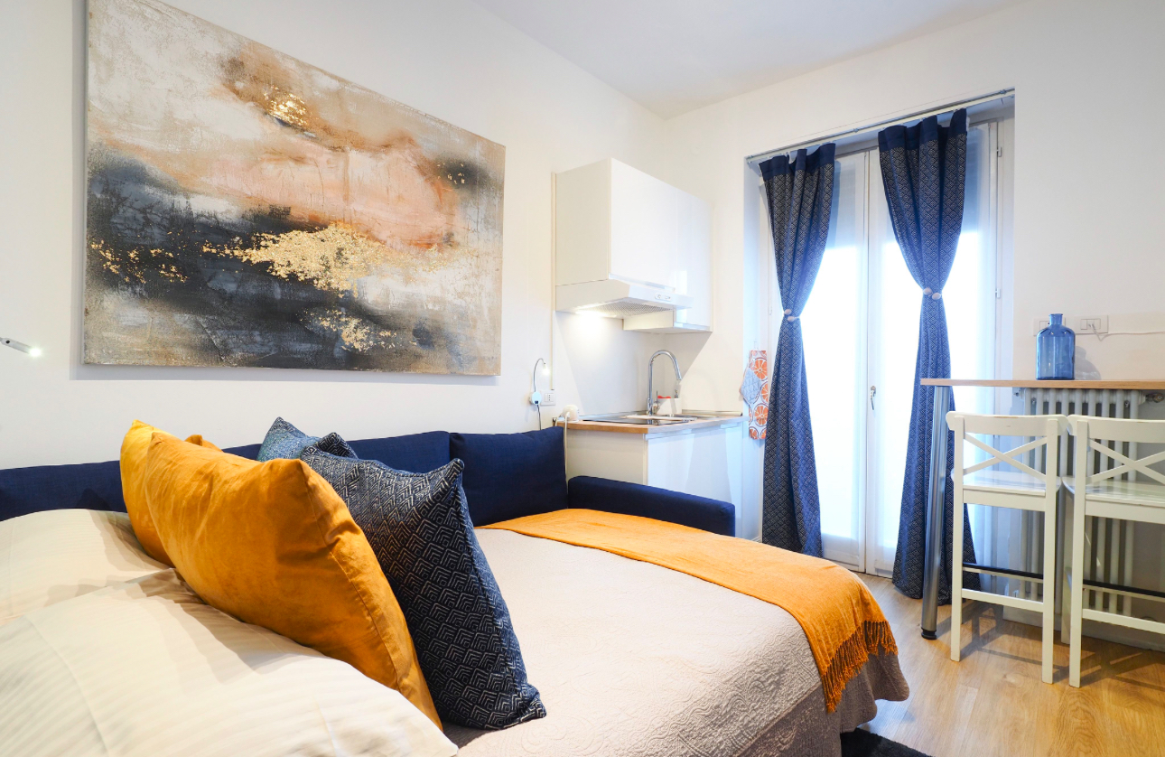 Prestigious Studio with Balcony