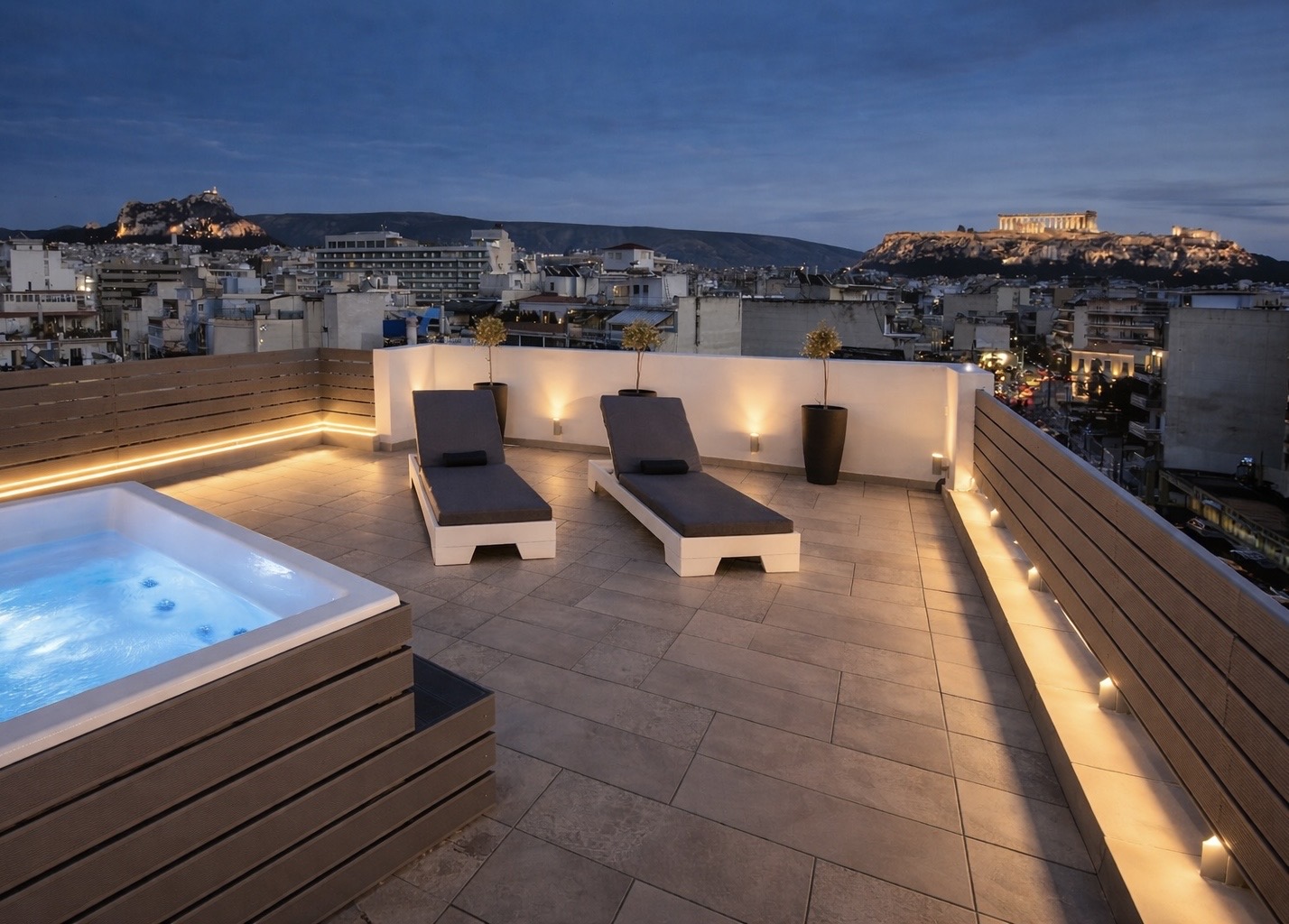 The Loft • Private Jacuzzi & Acropolis View
