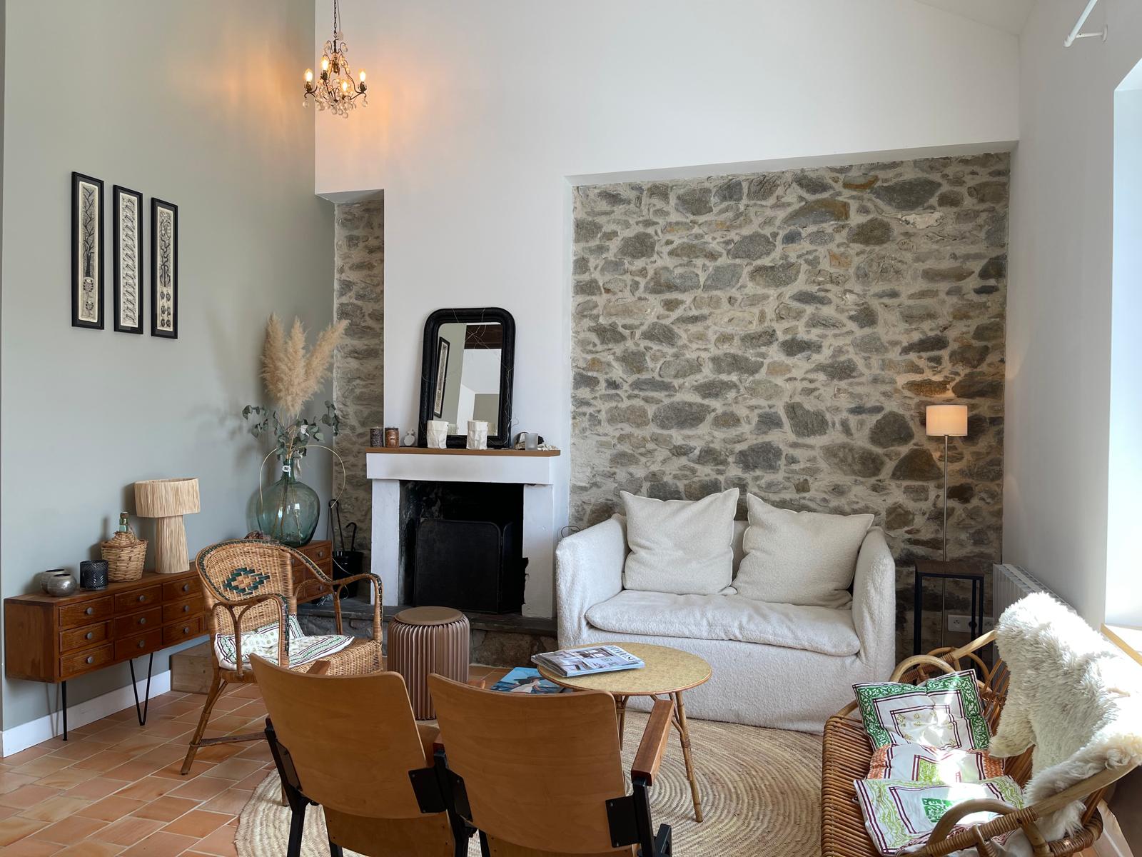 ILE DE NOIRMOUTIER, LONGERE IN THE HEART OF LAEPINE