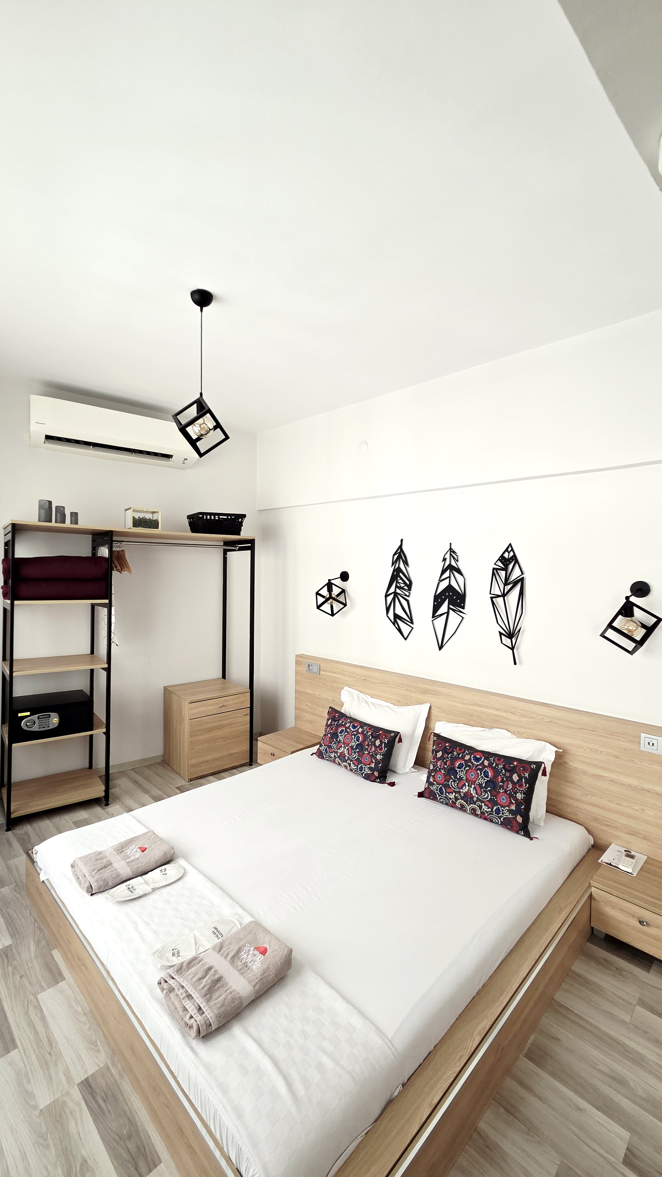 Studio in Old City Center - Purple 1st Floor