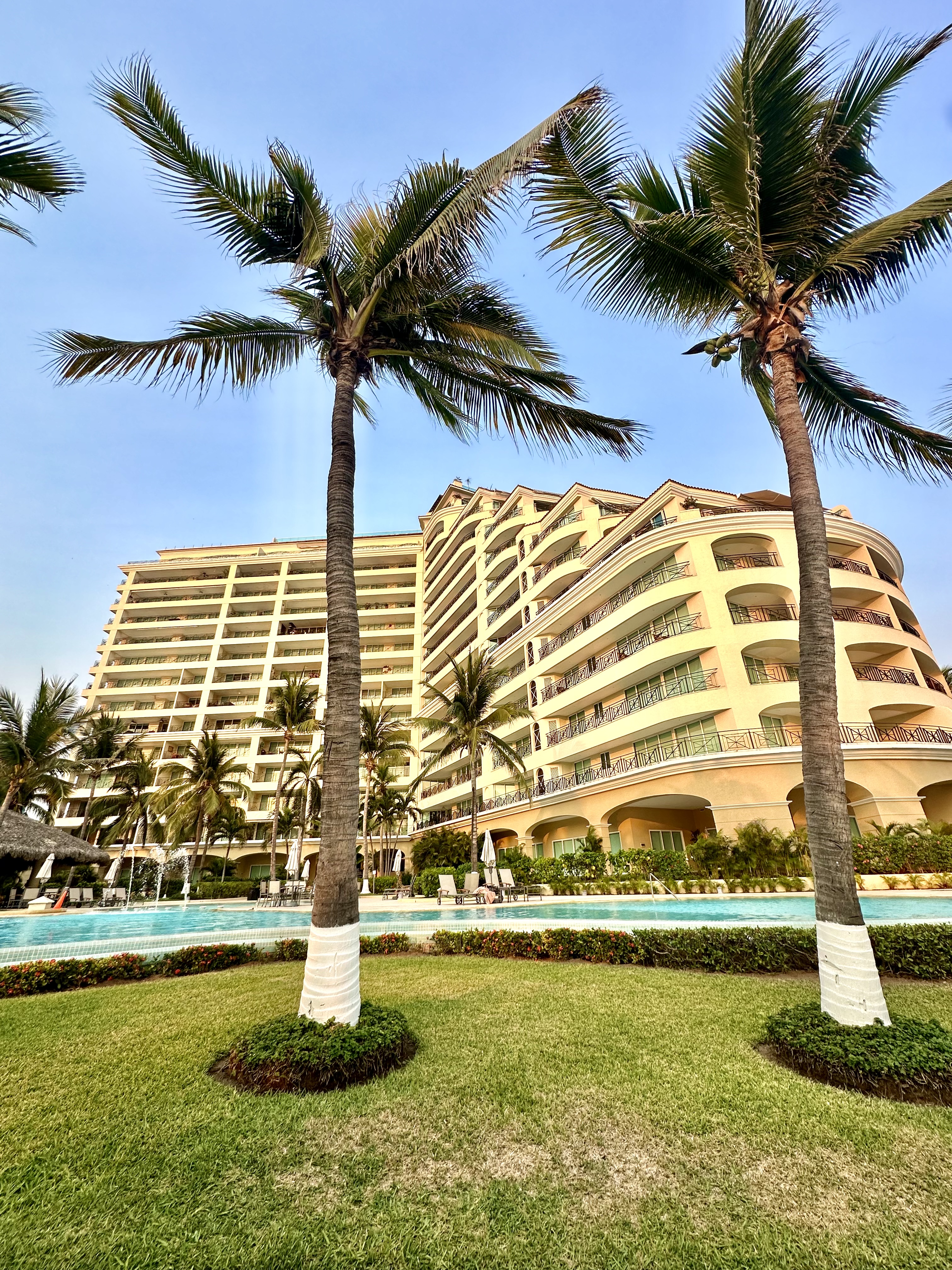 Hermoso Departamento en Bay View Grand Residential