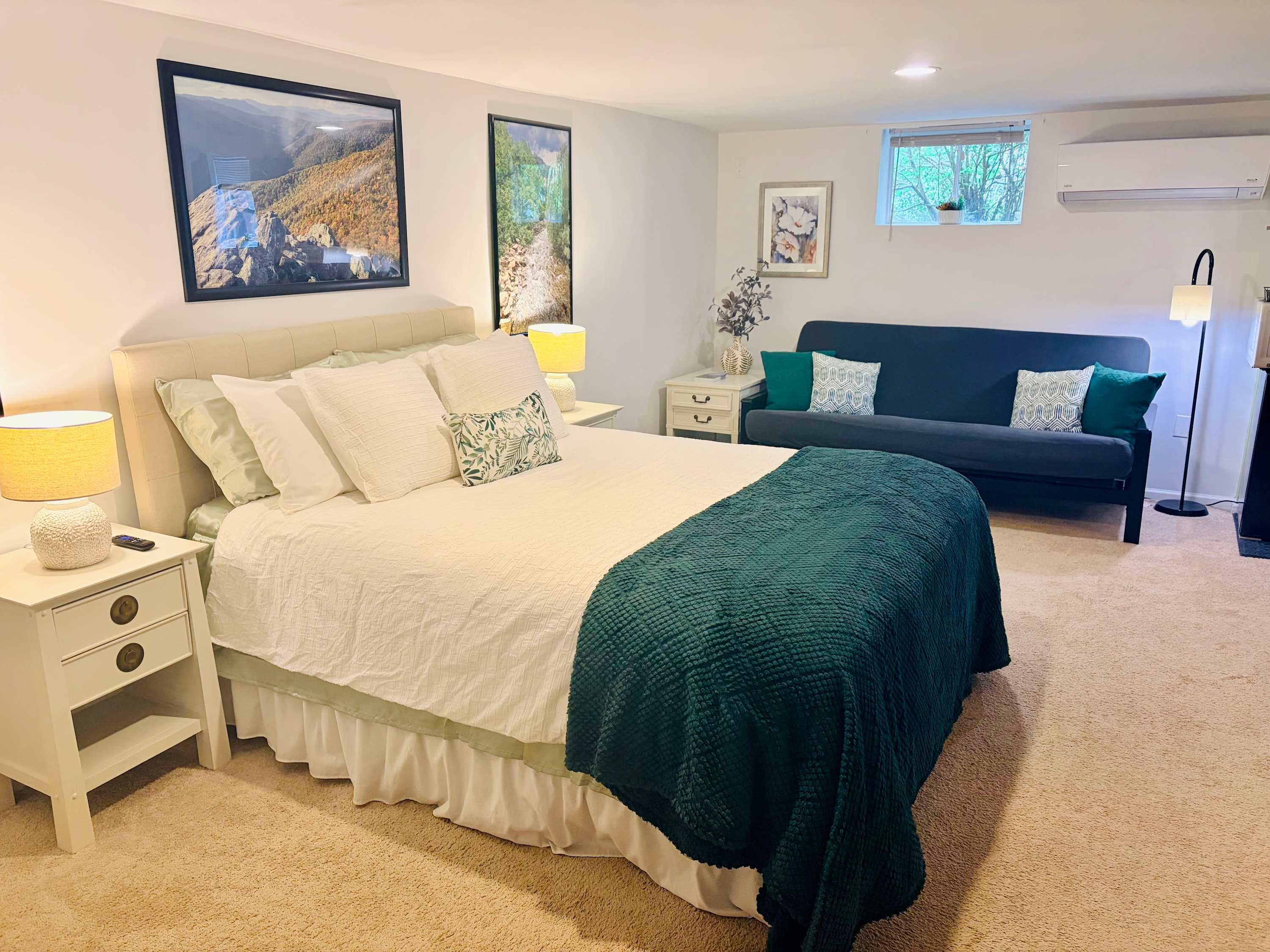 Garden Suite - 2 miles North of Downtown Asheville in 28804, Asheville