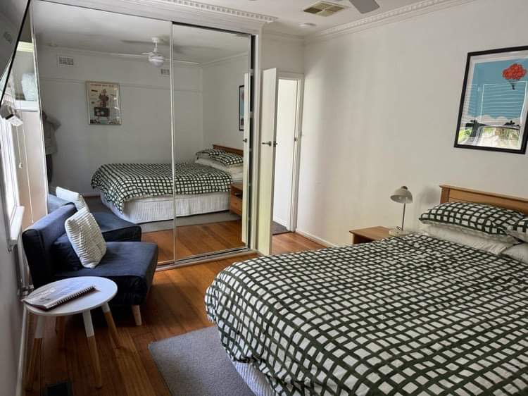 Independent area - bedroom, dining area, bathroom