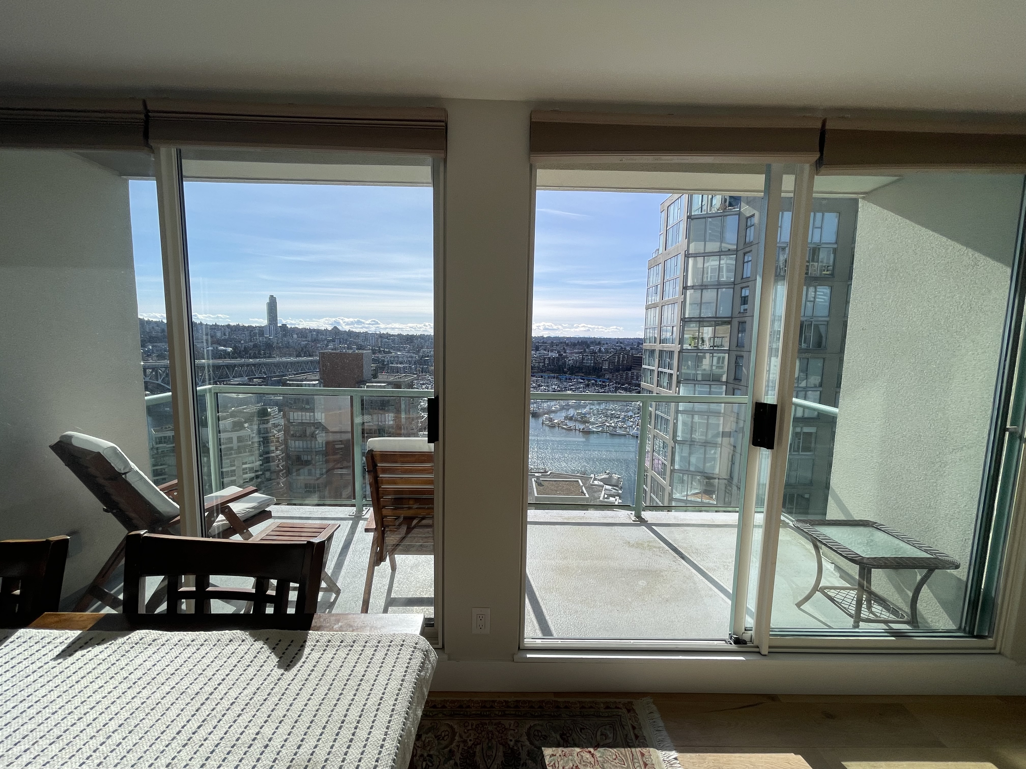 Sunset Beach Apt. Amazing Ocean Views