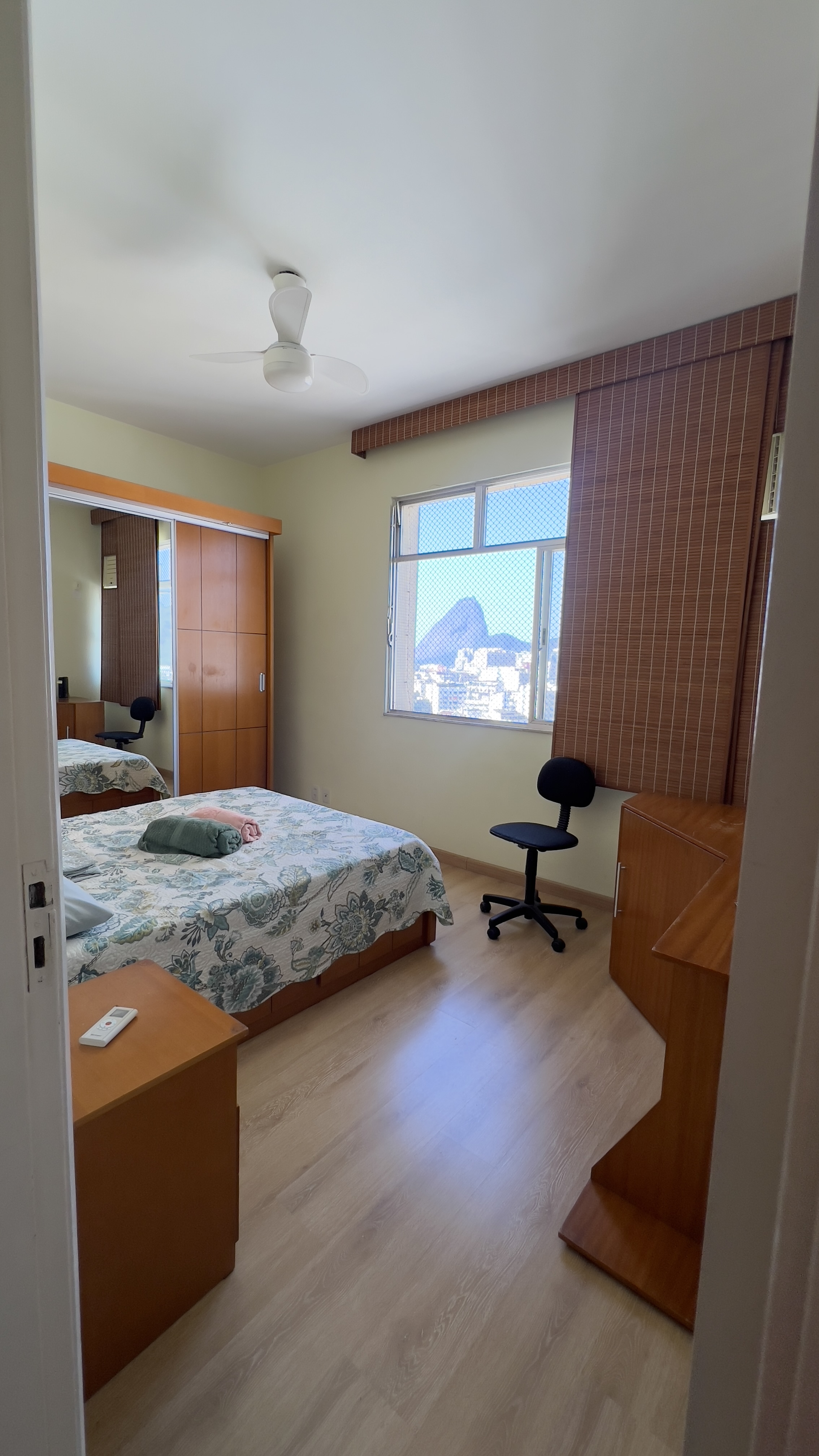 Cozy with Vista do Cristo and Sugar Loaf