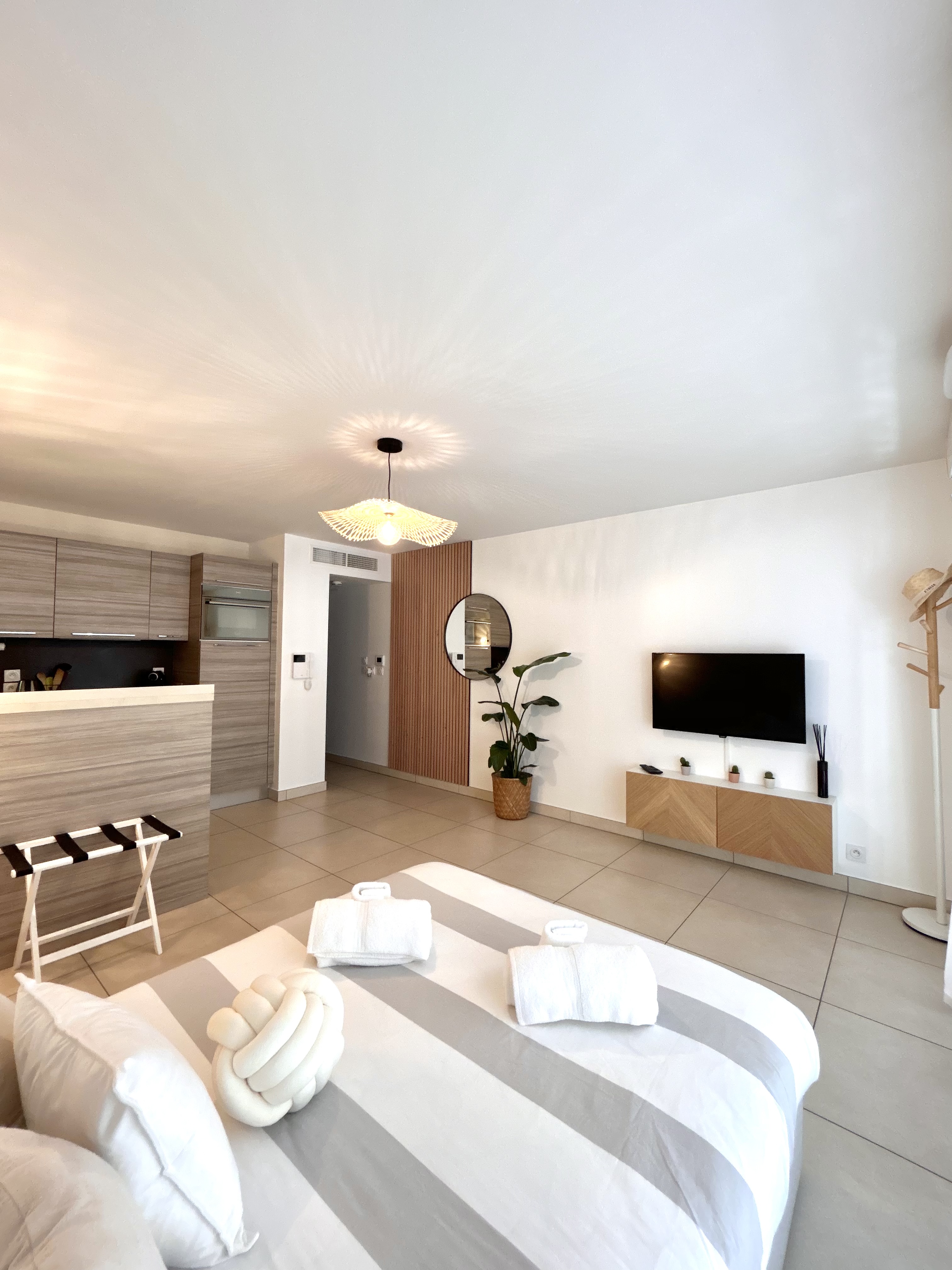 NEW studio - MONACOPORTES -CONFORT -Wifi -lim