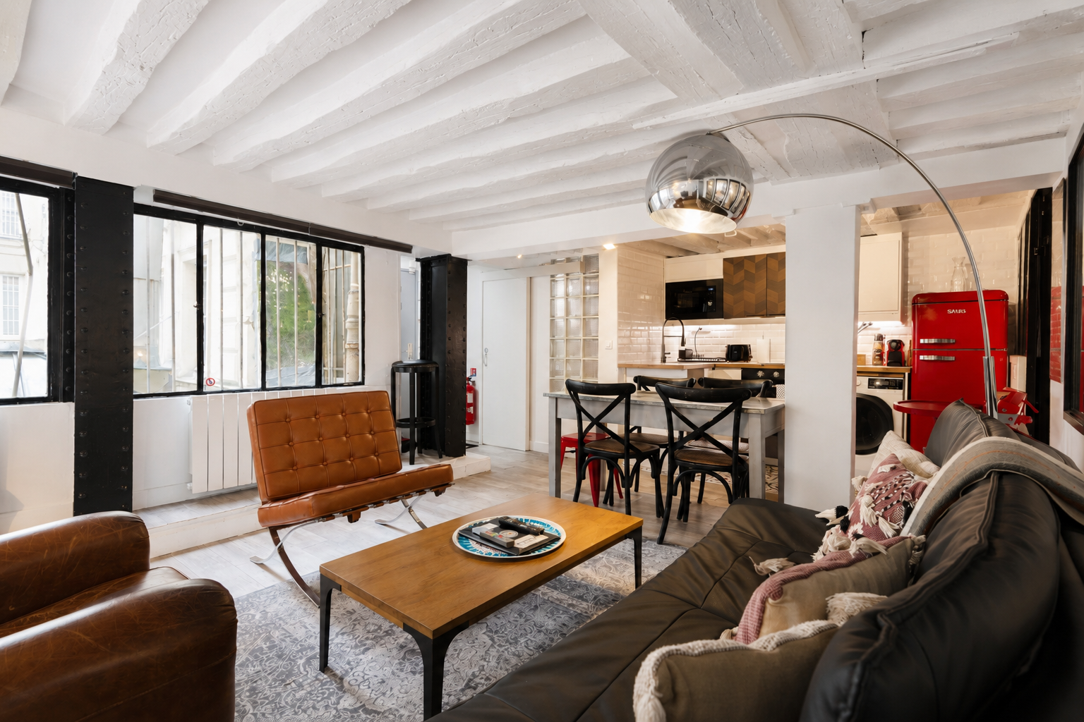 Opera Center Air-Conditioned Charming Loft