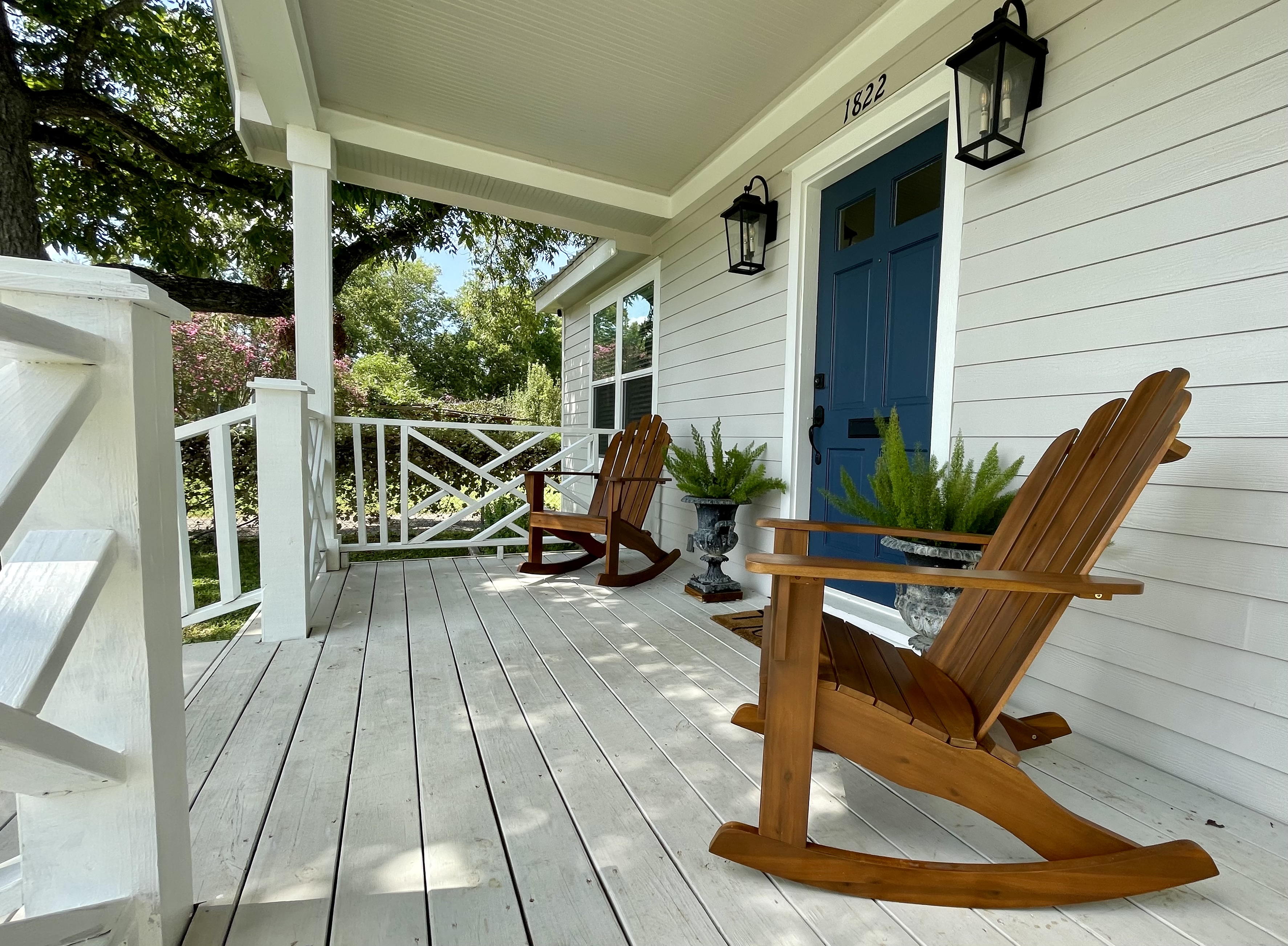 Lovely cottage, downtown Bastrop Historic District