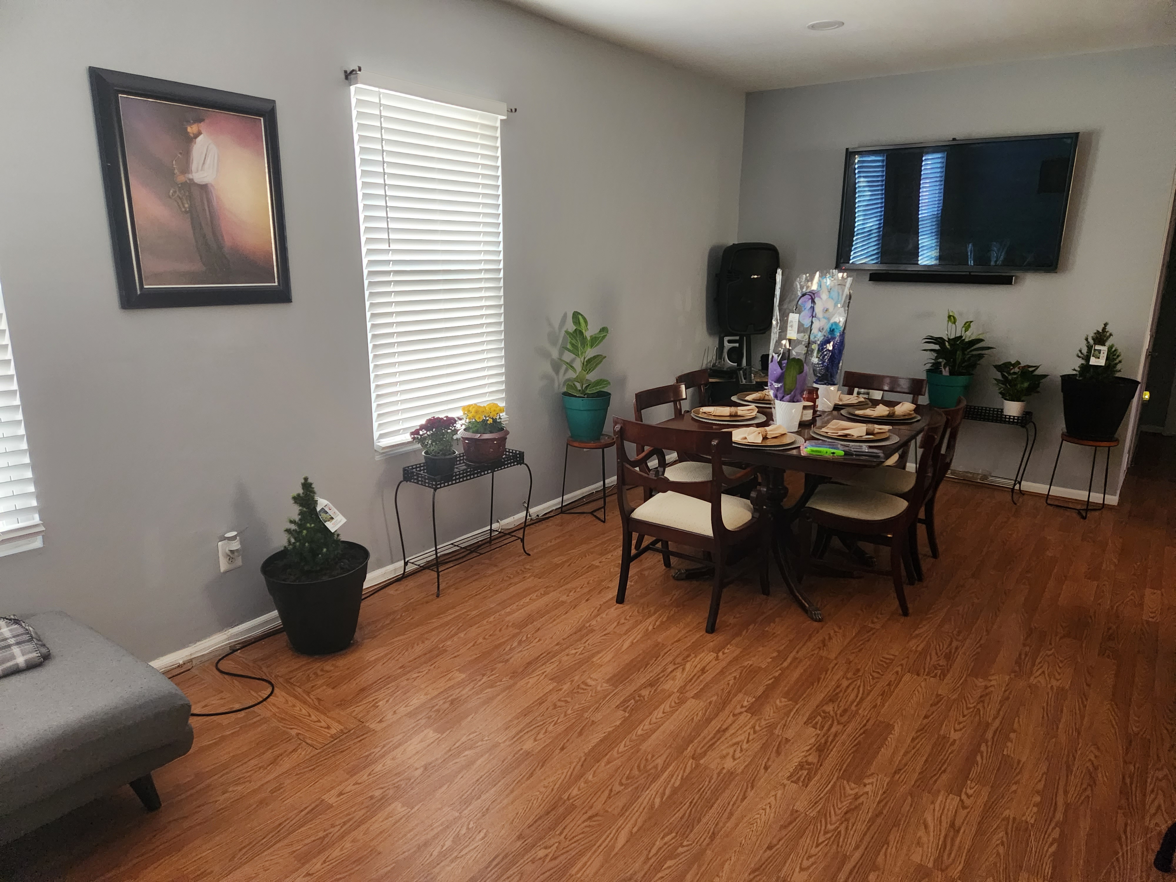 Relax & Rest Away From Home in South, Newark