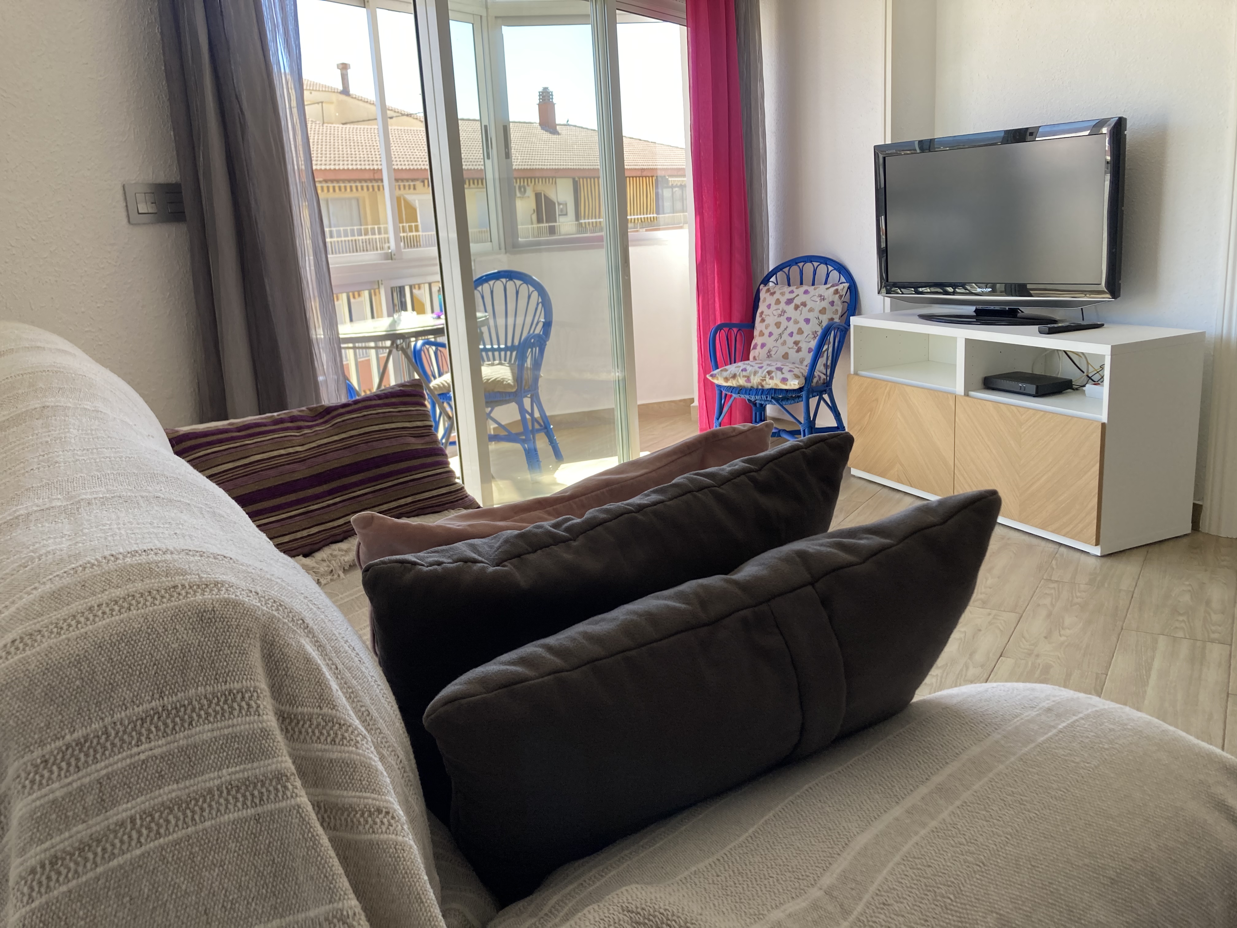 Nice sea view apartment close to the beach