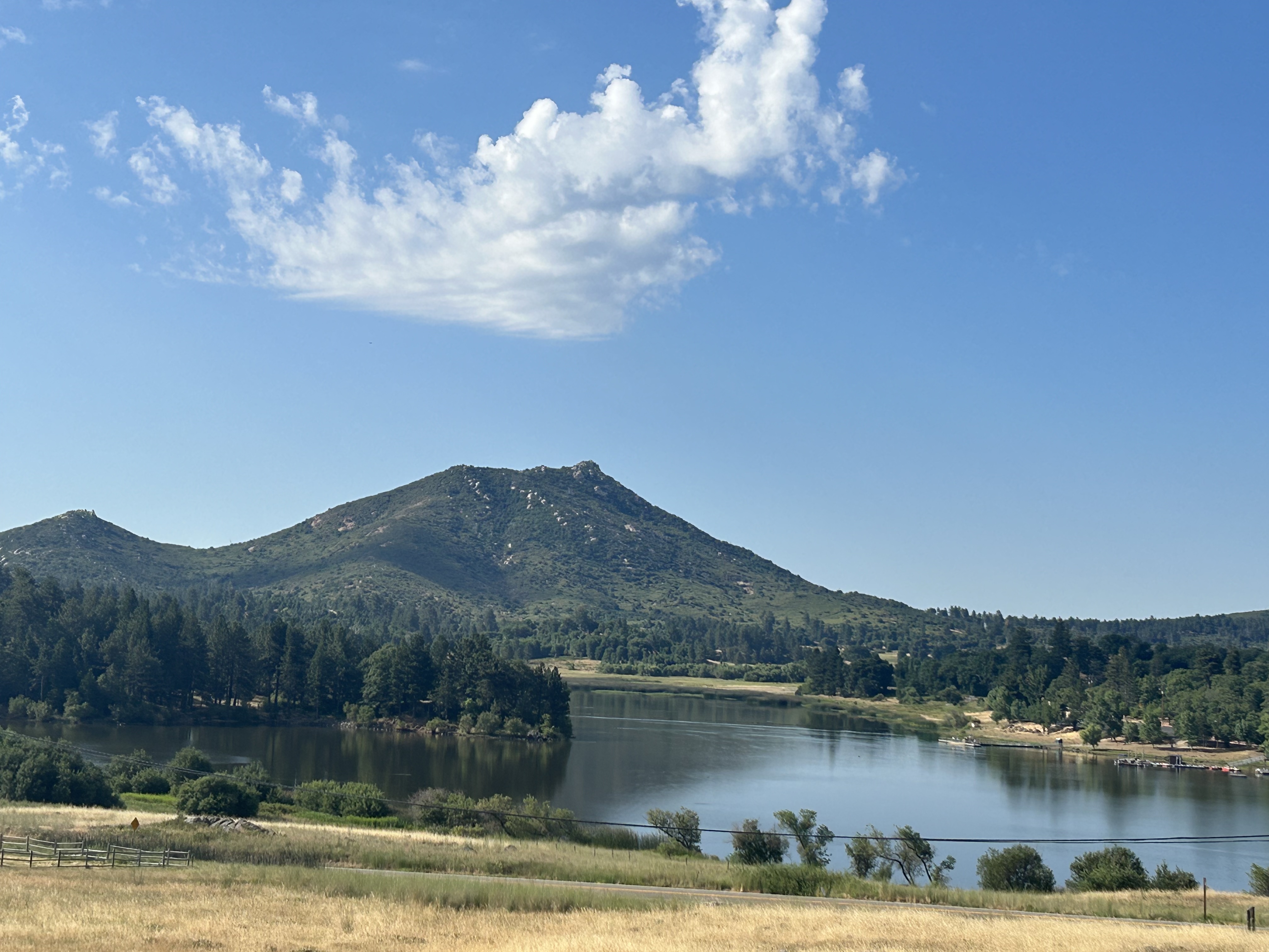 Walking distance to the lake
Sleeps 8!