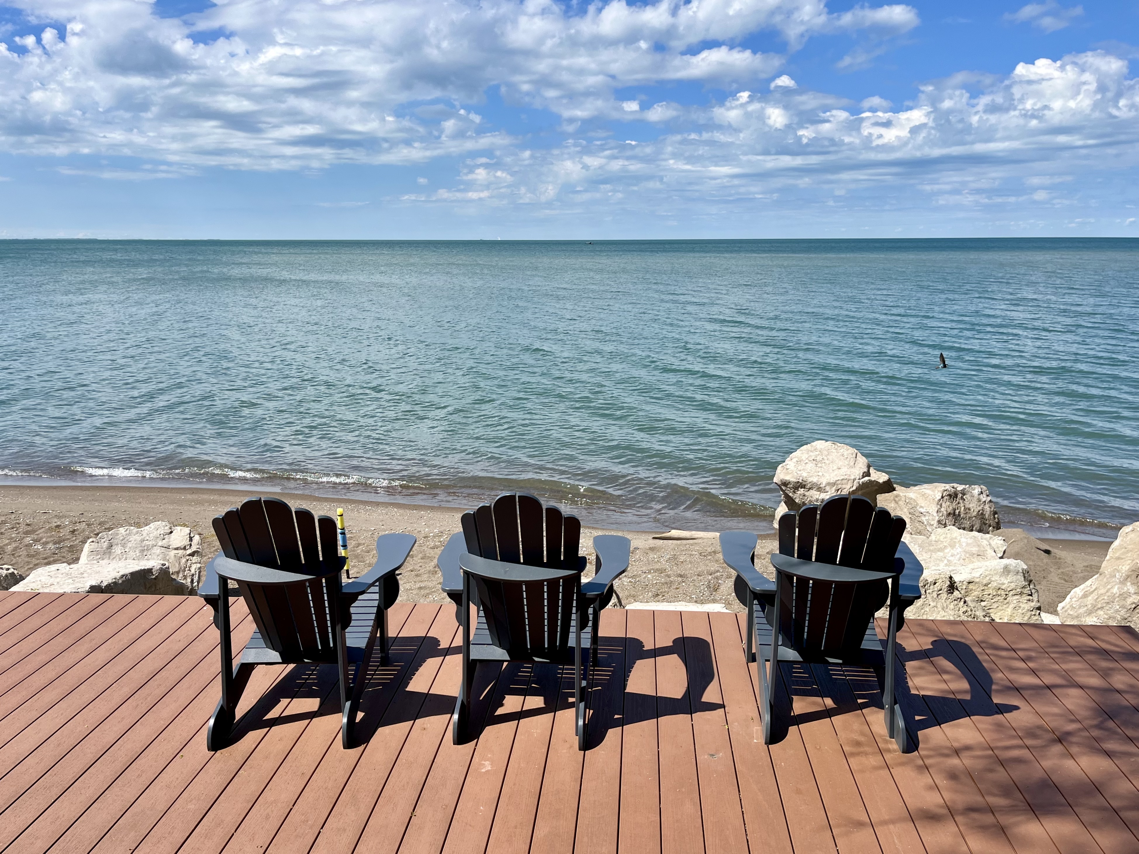 South of 42 - Point Pelee Beachfront Cottage