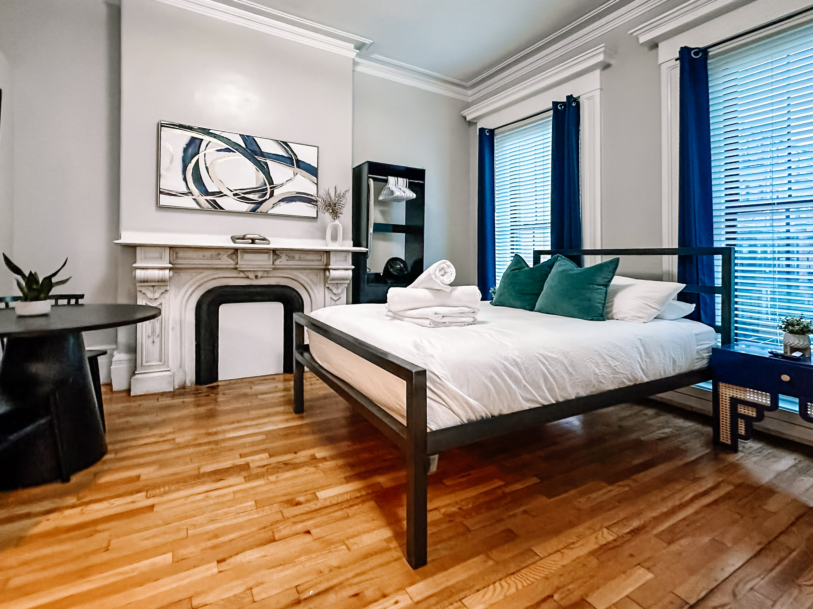 (T3) Fresh & Fun Studio in Heart of South End