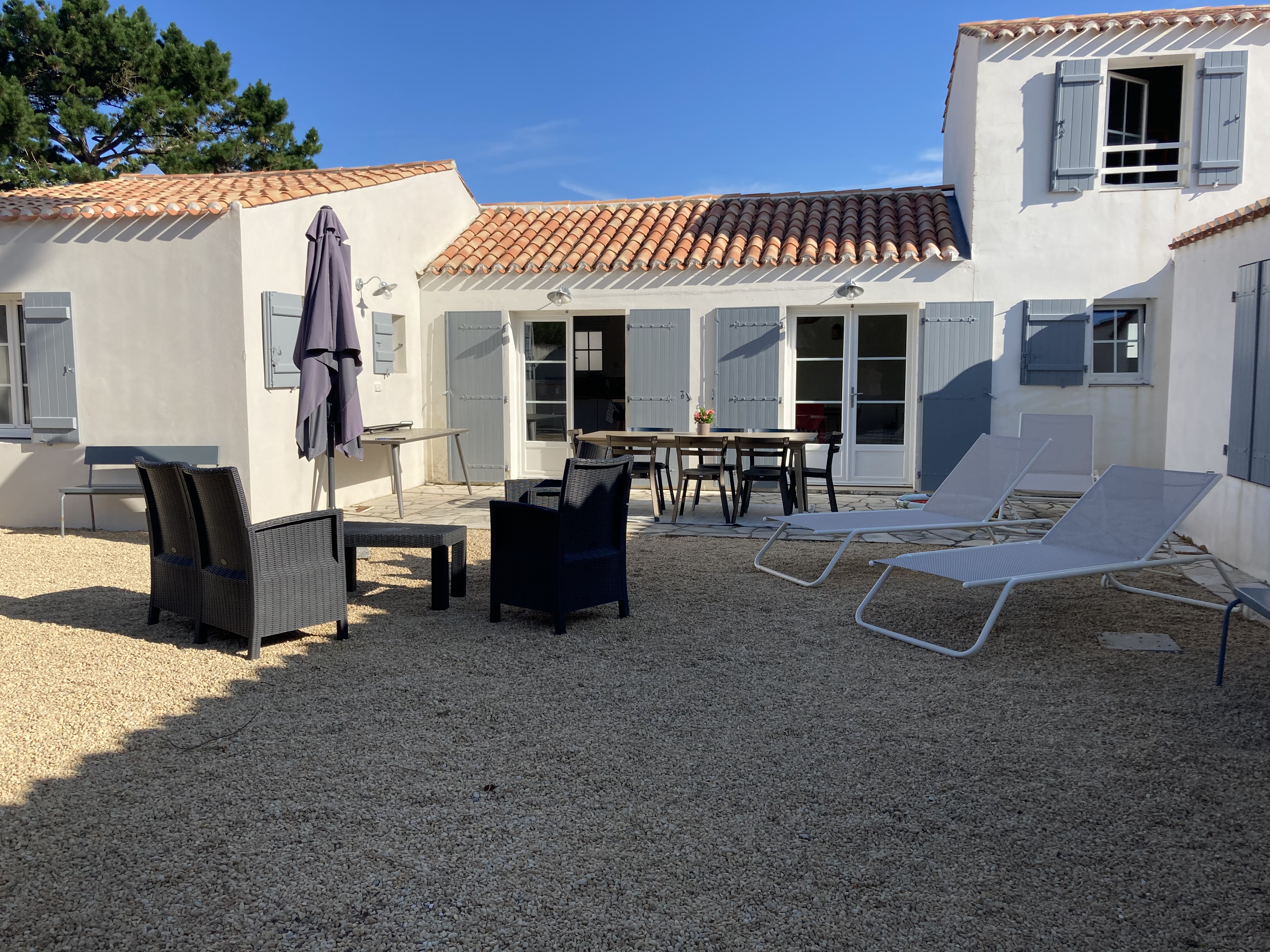 Family house in l 'Epine, 200 m beach