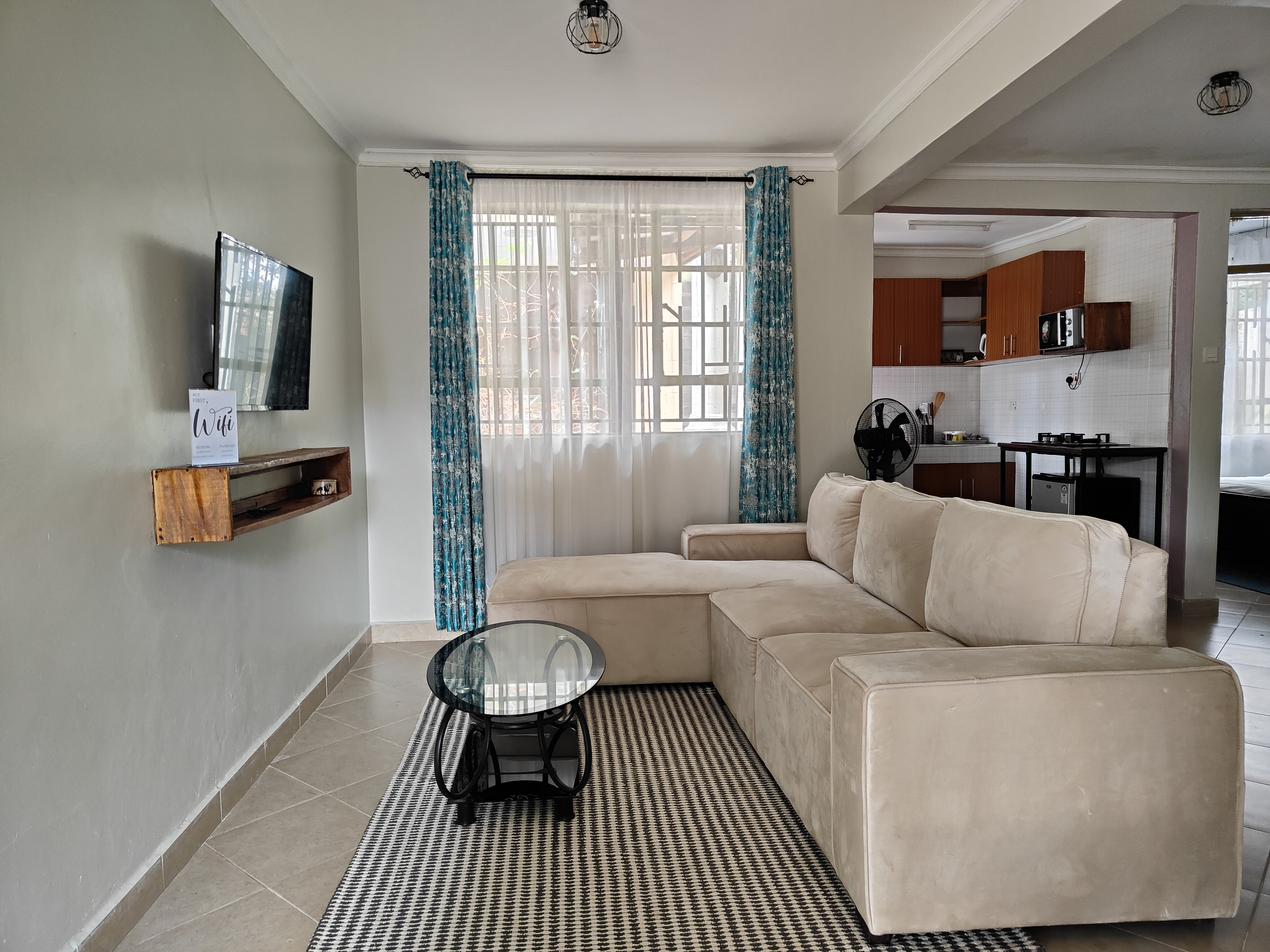 Luxe 1br w/ Queen bed in Milimani near Dunga beach