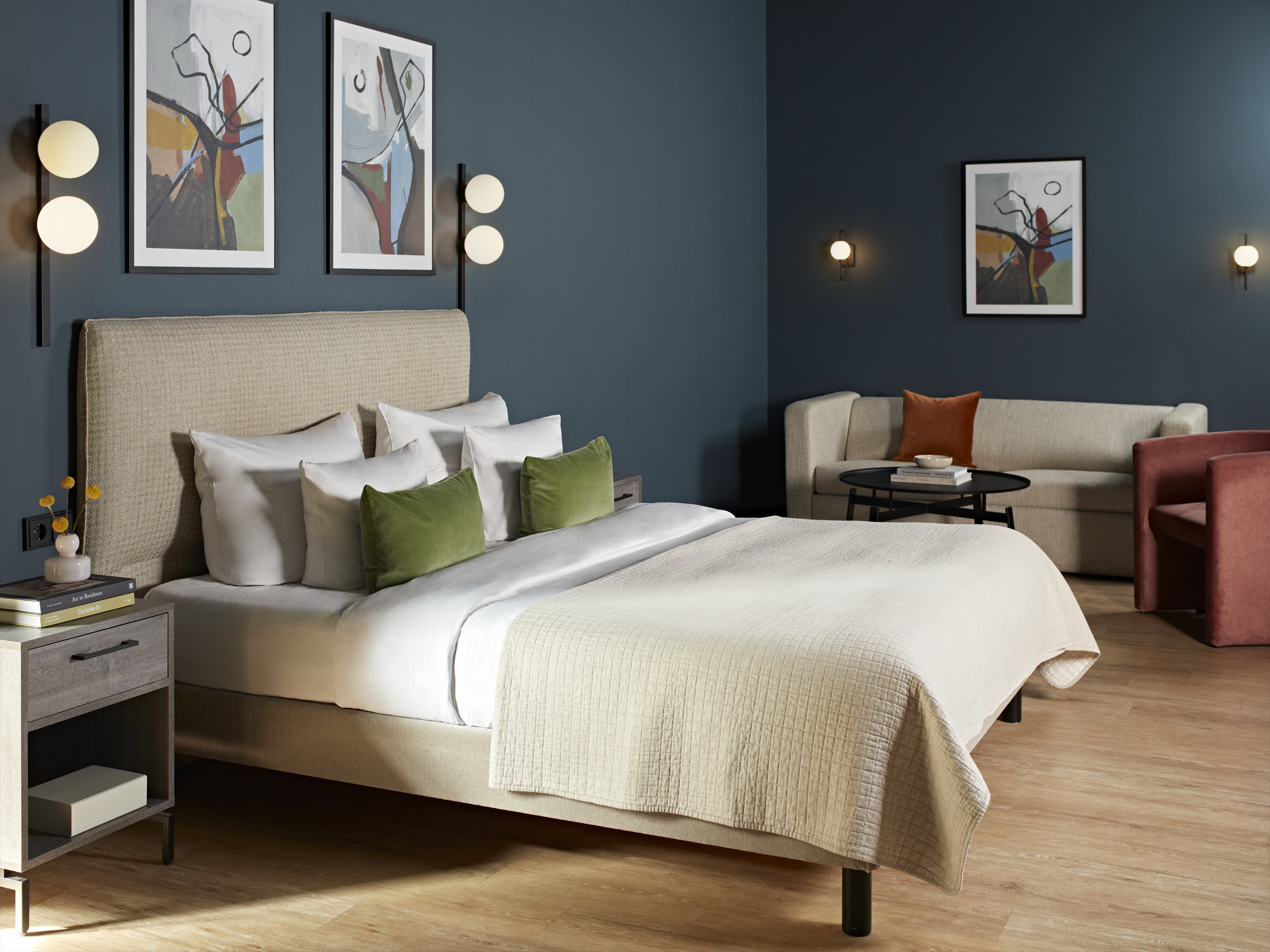 Numa | Large Studio with Kitchenette and Sofa Bed
