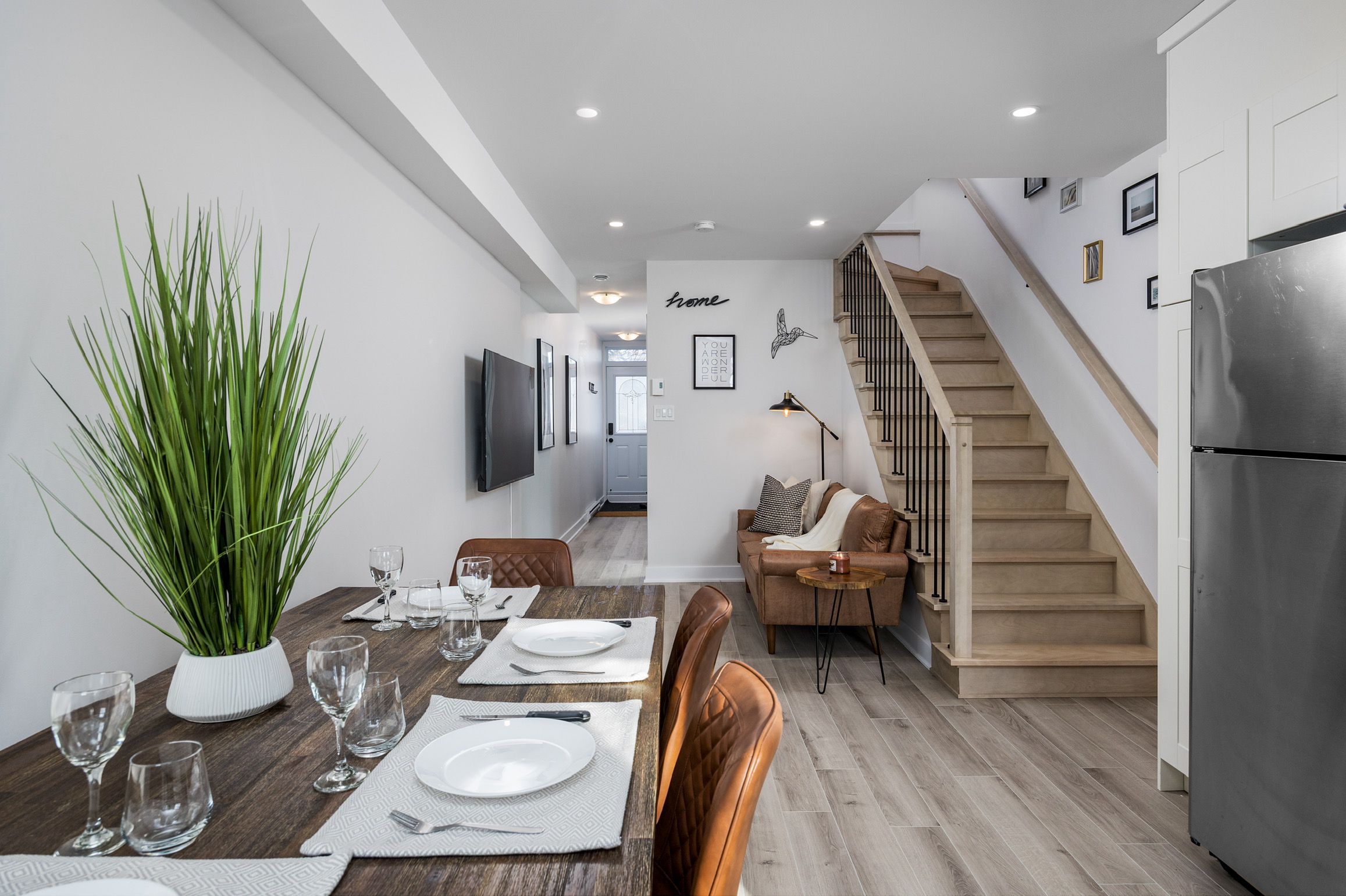 Little Italy 2-Story Apt~Roof Top Views~2 Terraces