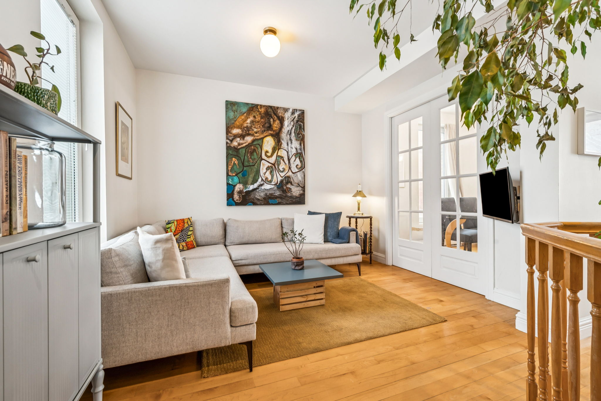 Charming and Cozy Home Heart of the Plateau