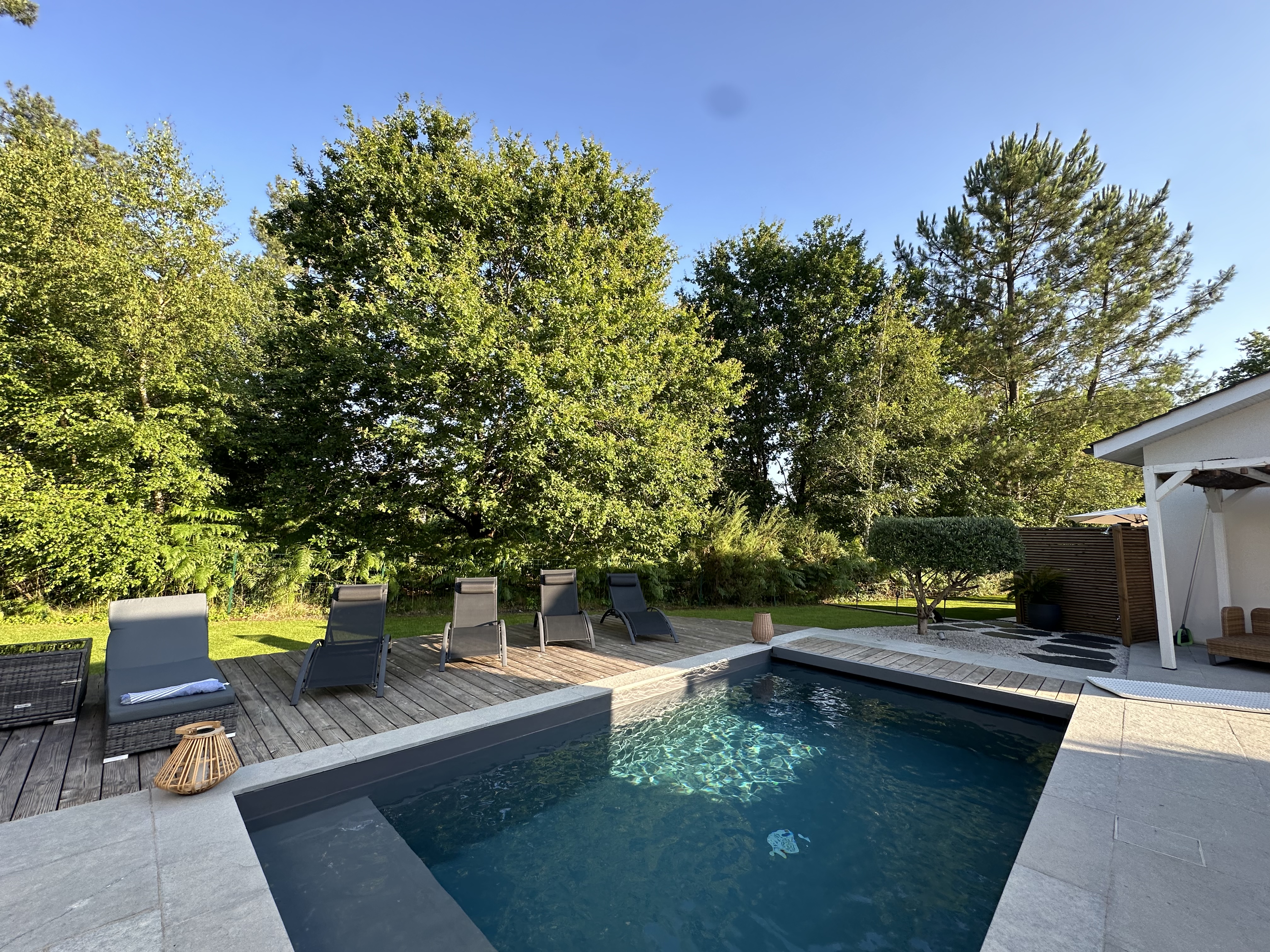 Studio, terrace, pool access, 25 min from Arcachon