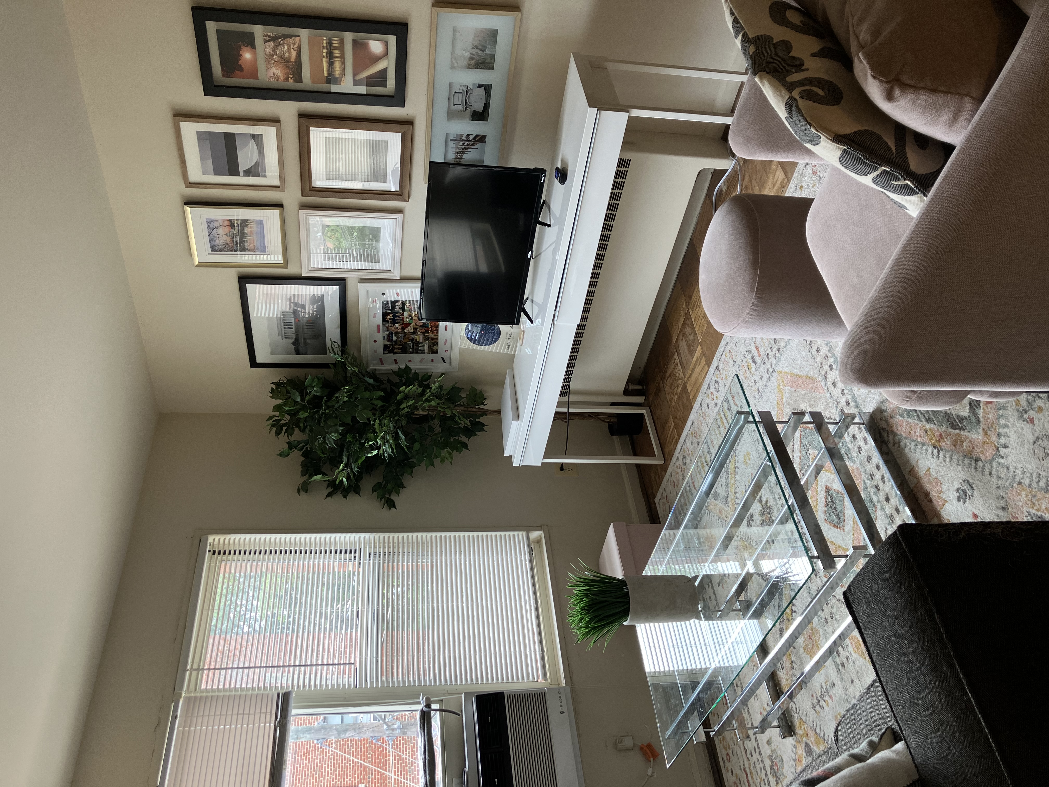 Charming Apt Near Georgetown in Spring Valley, Palisades, Wesley Heights, Foxhall Crescent, Foxhall Village, Georgetown Reservoir, Washington Dc