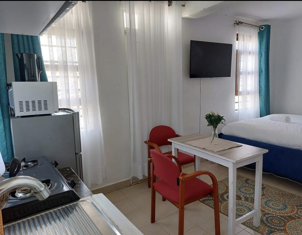 Tiny Studio with balcony,Milimani0722732628