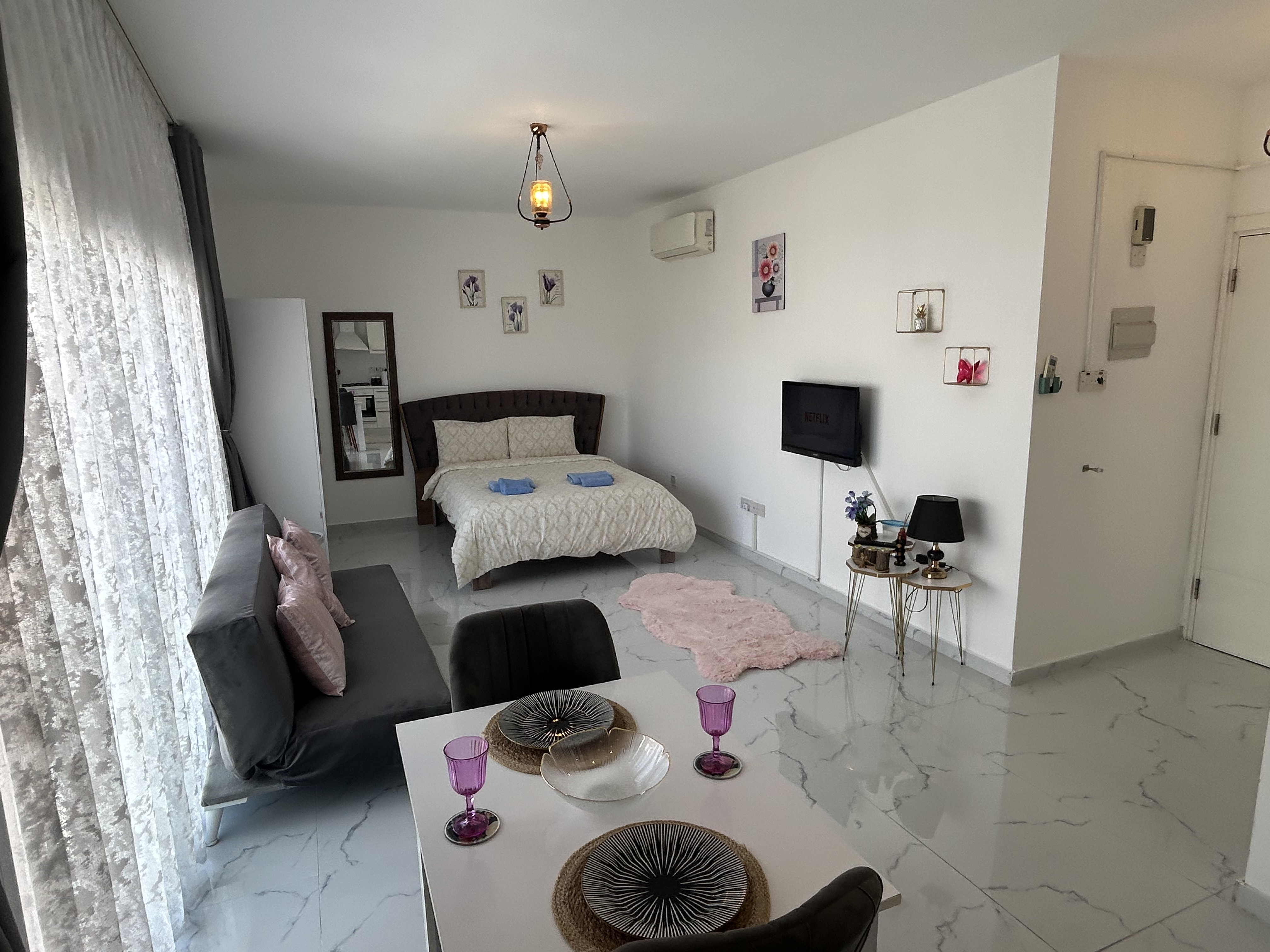 New Studio in the middle of famagusta + NETFLiX
