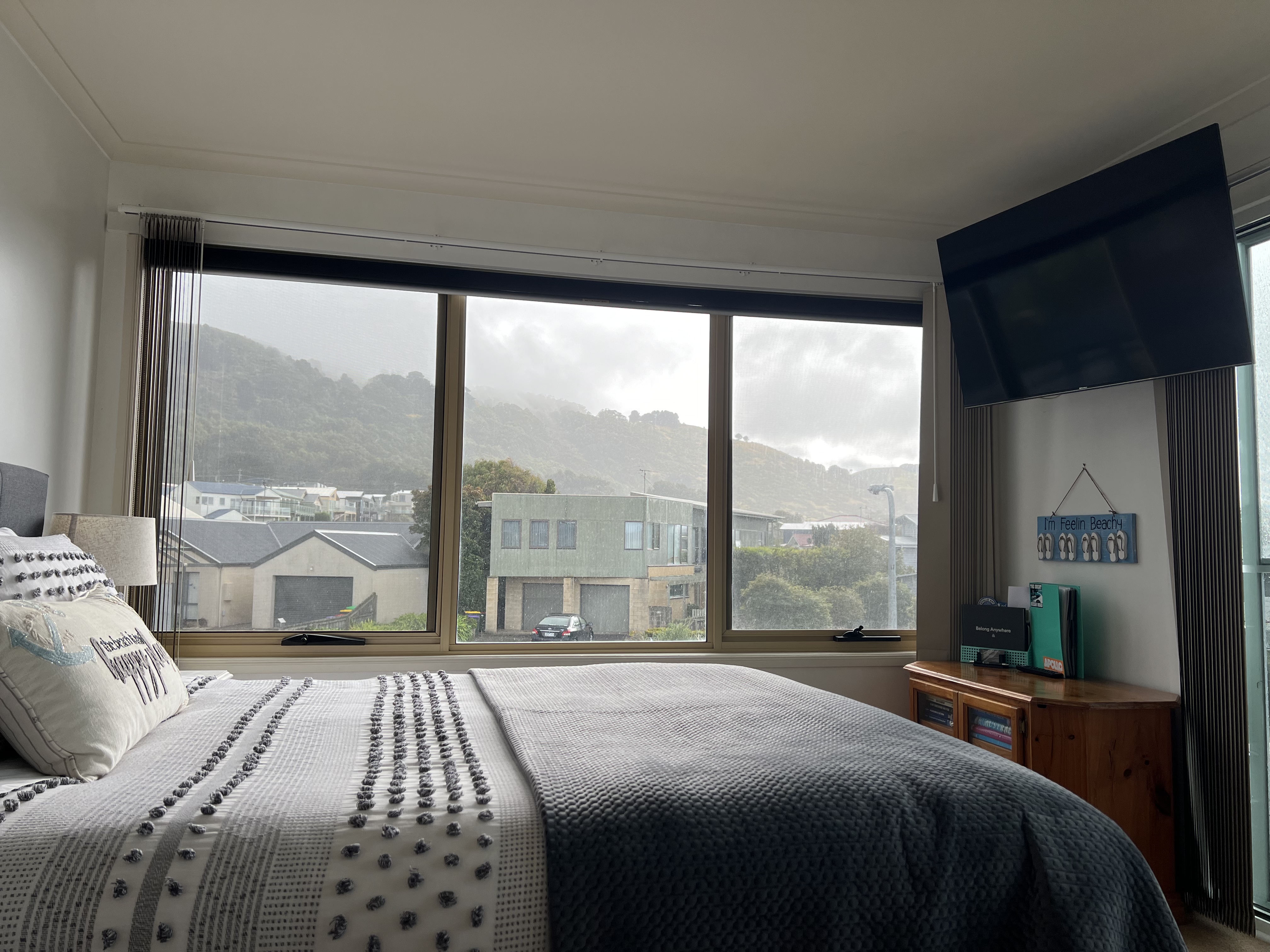 Outlook  Views  + Wifi+ cosy + Otway views