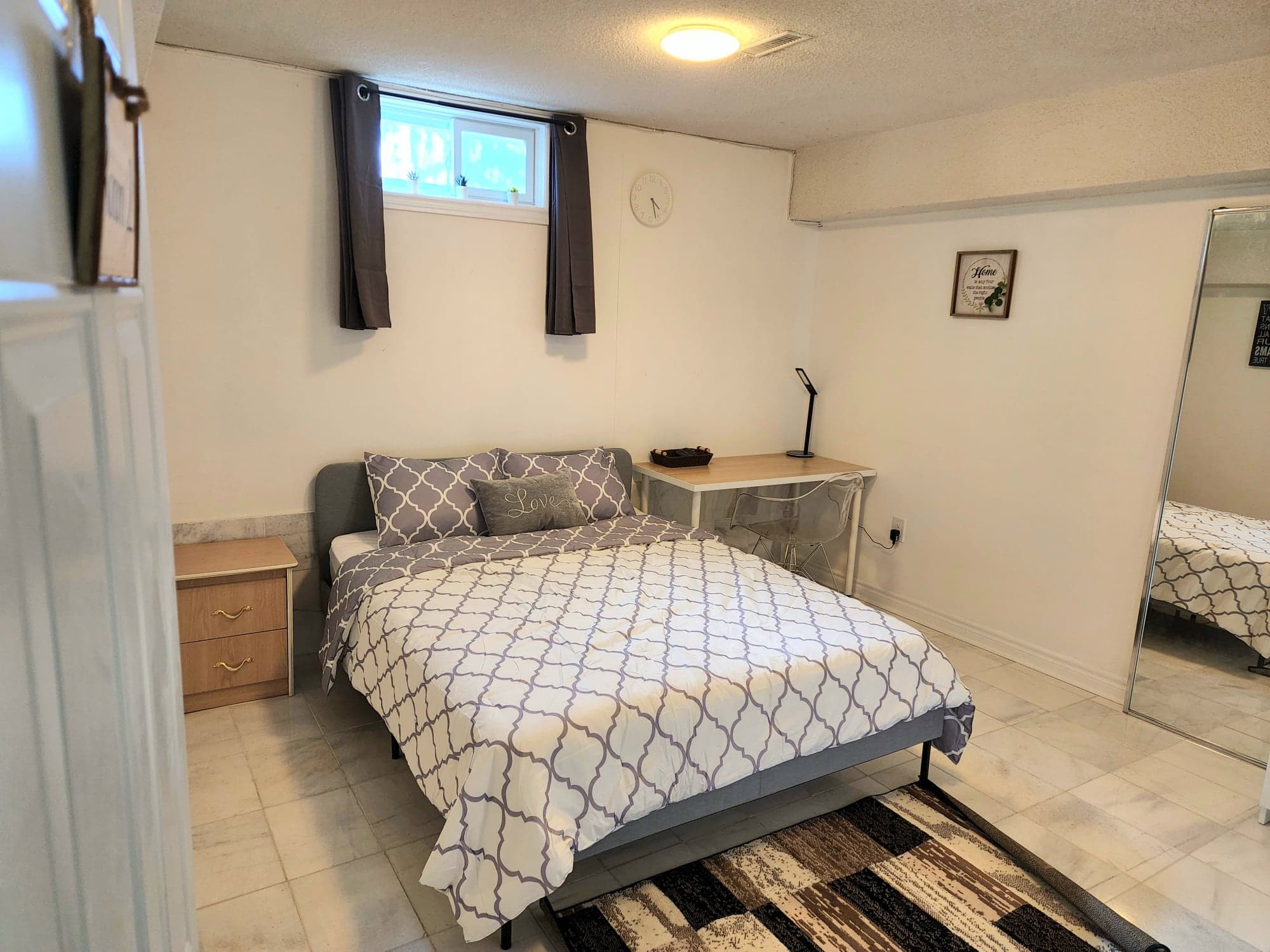 Cozy Private Room2 – 8 Min to Airport FREE Parking