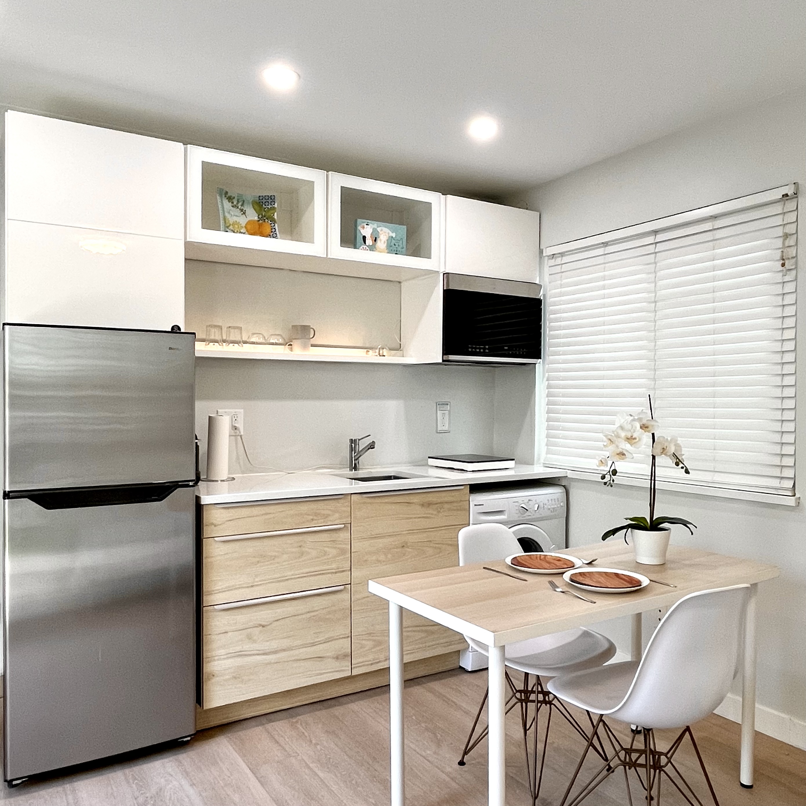 Cozy & Private Studio, 8m to YVR & Transit Nearby