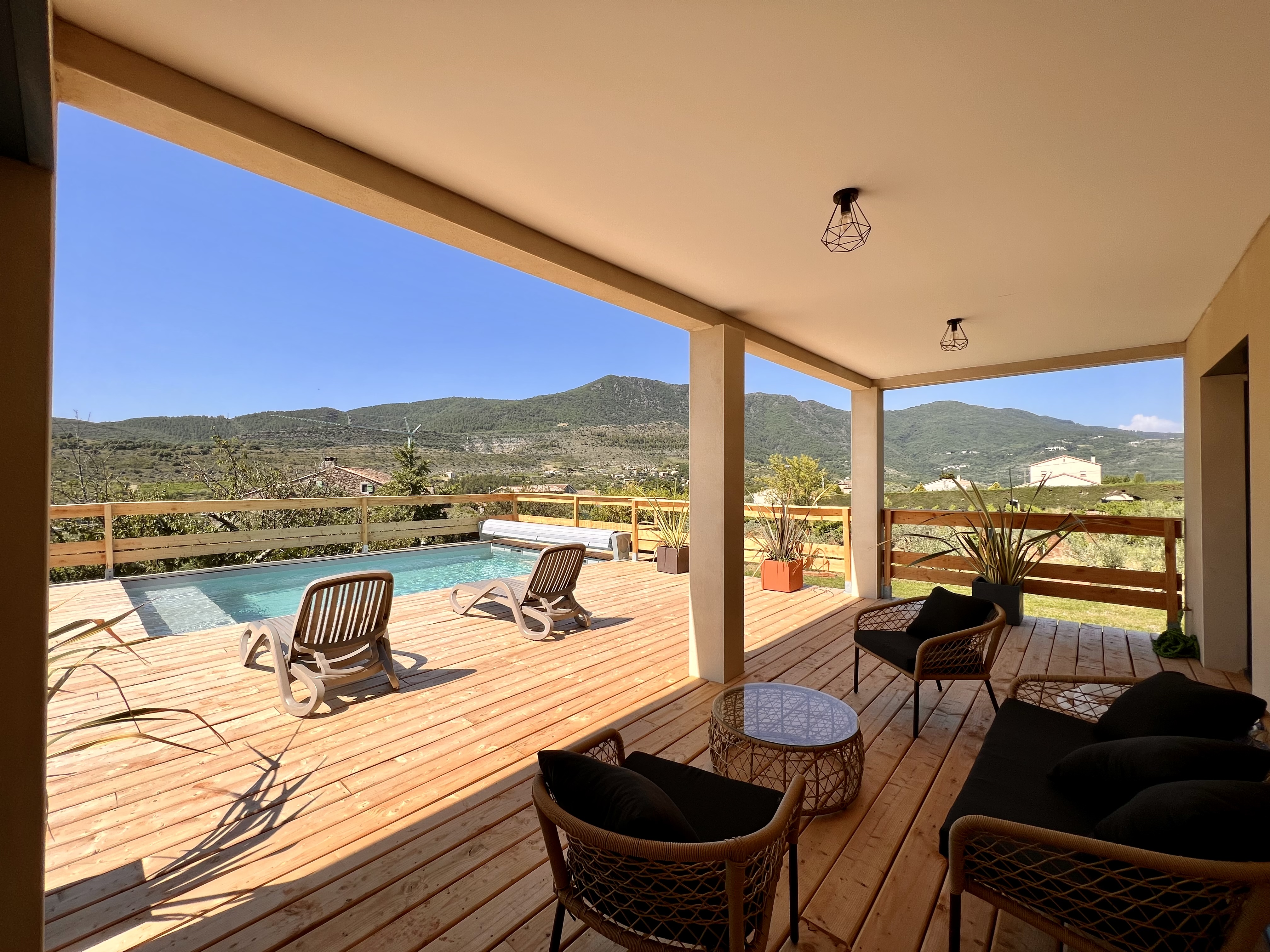 Stunning Villa Cerise Sud Ardèche