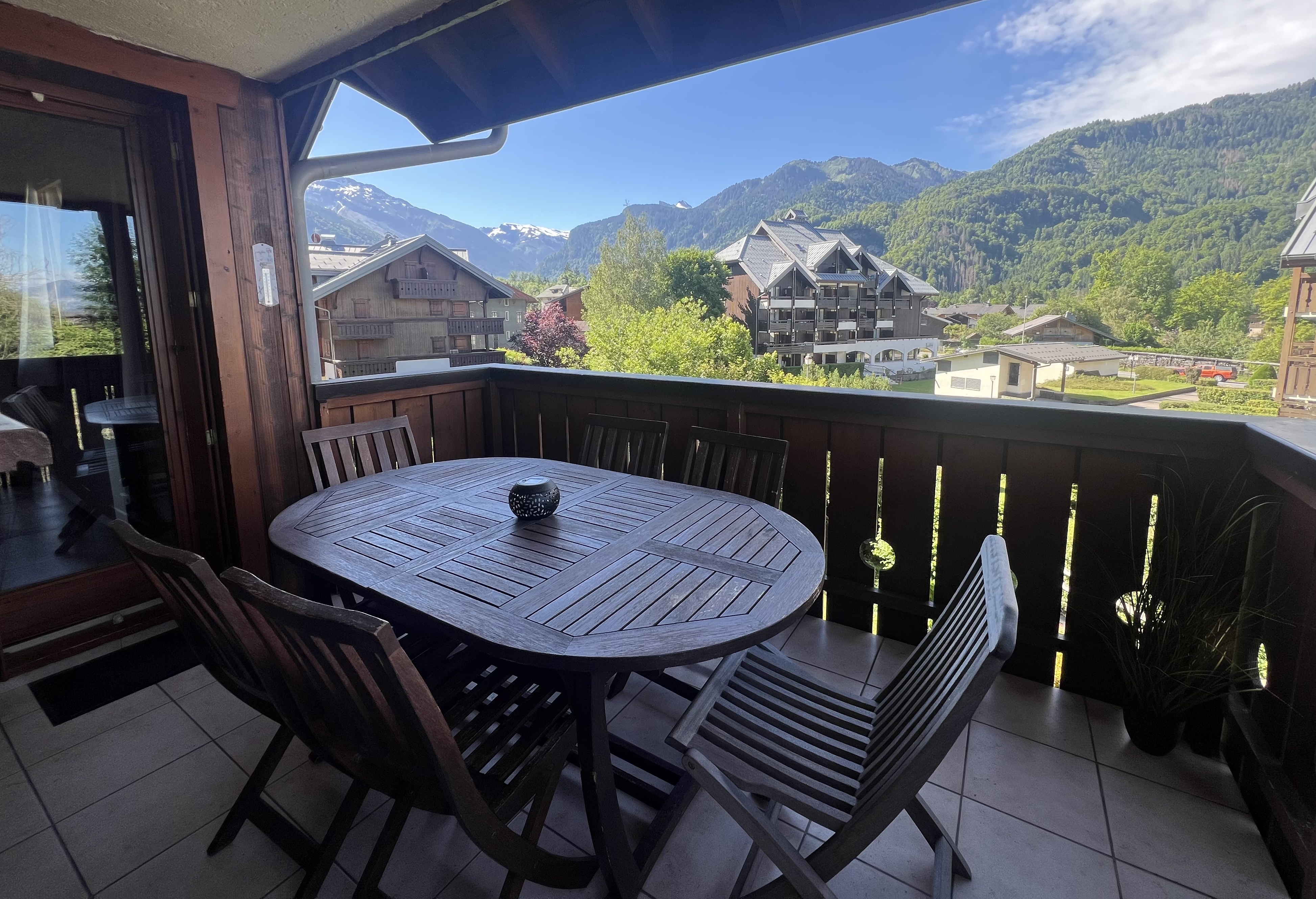 Beautiful duplex in the heart of Samoens village