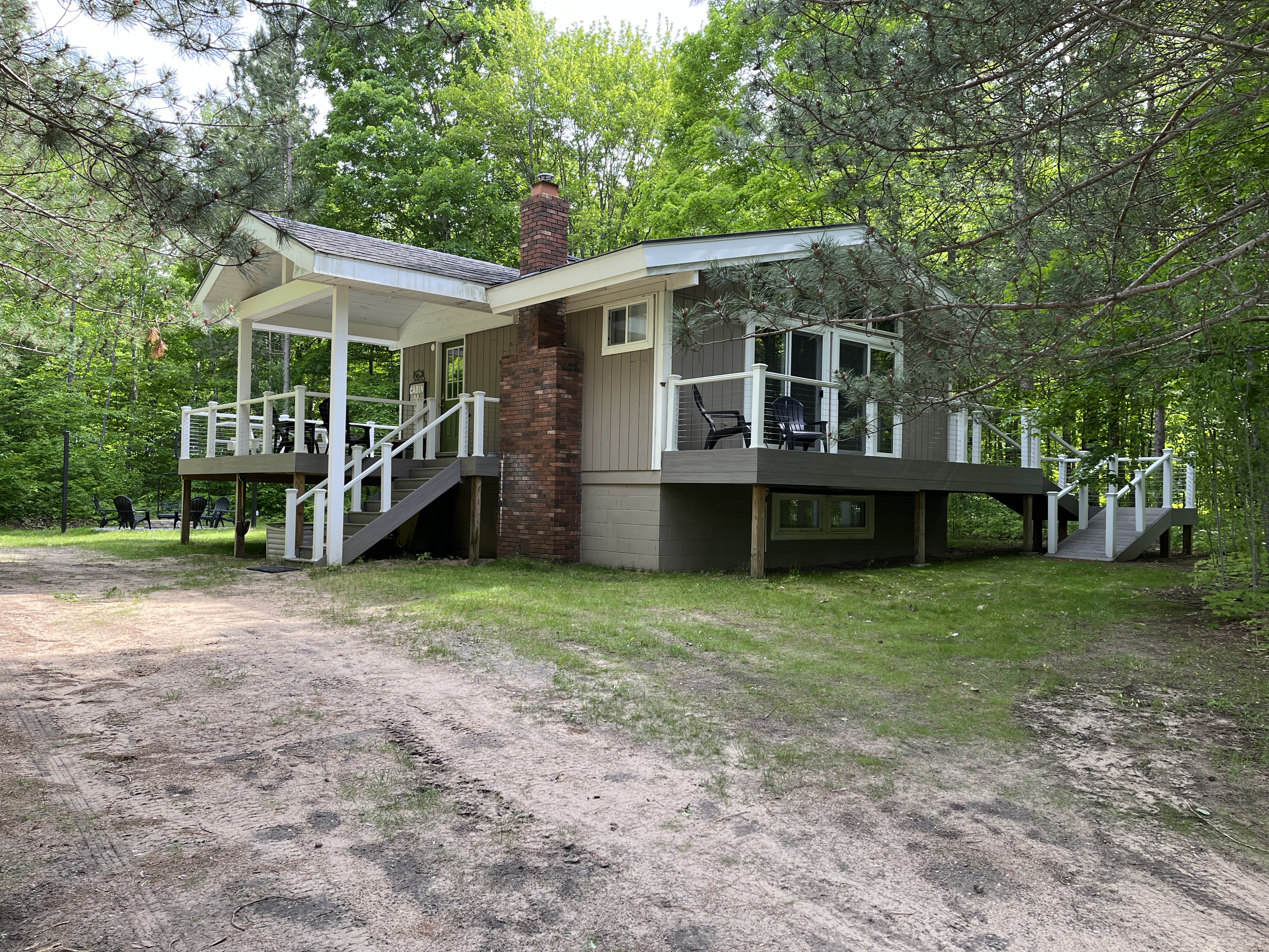 CABIN 14: Northern Michigan Winter Wonderland