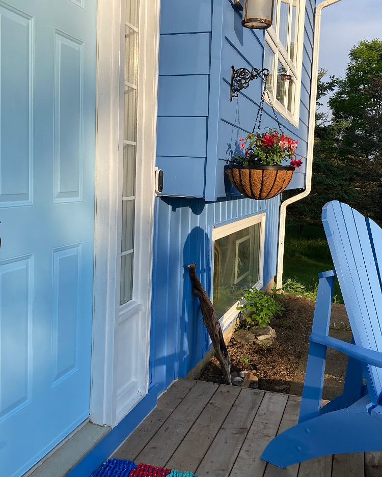 Orchard Rose Full House AirBNB