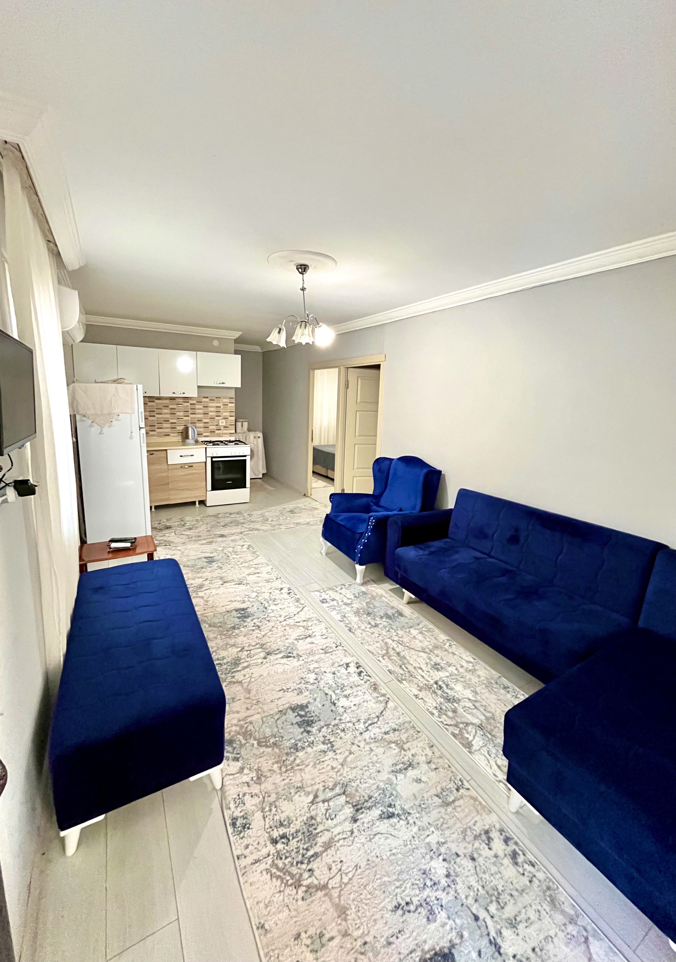 CONVENIENT APARTMENT IN A CENTRAL LOCATION