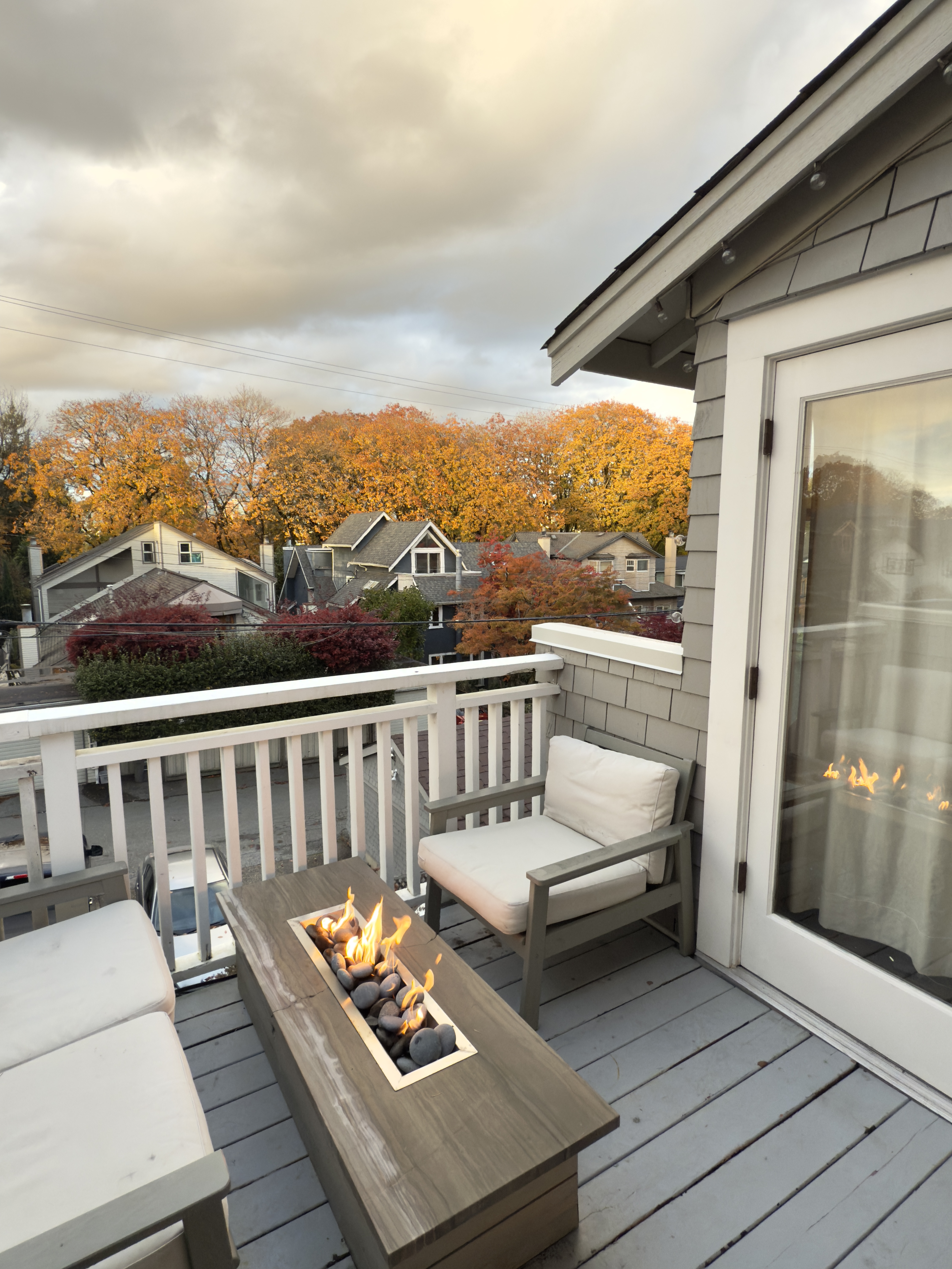 Spacious Central MCM Penthouse | Private Hot Tub