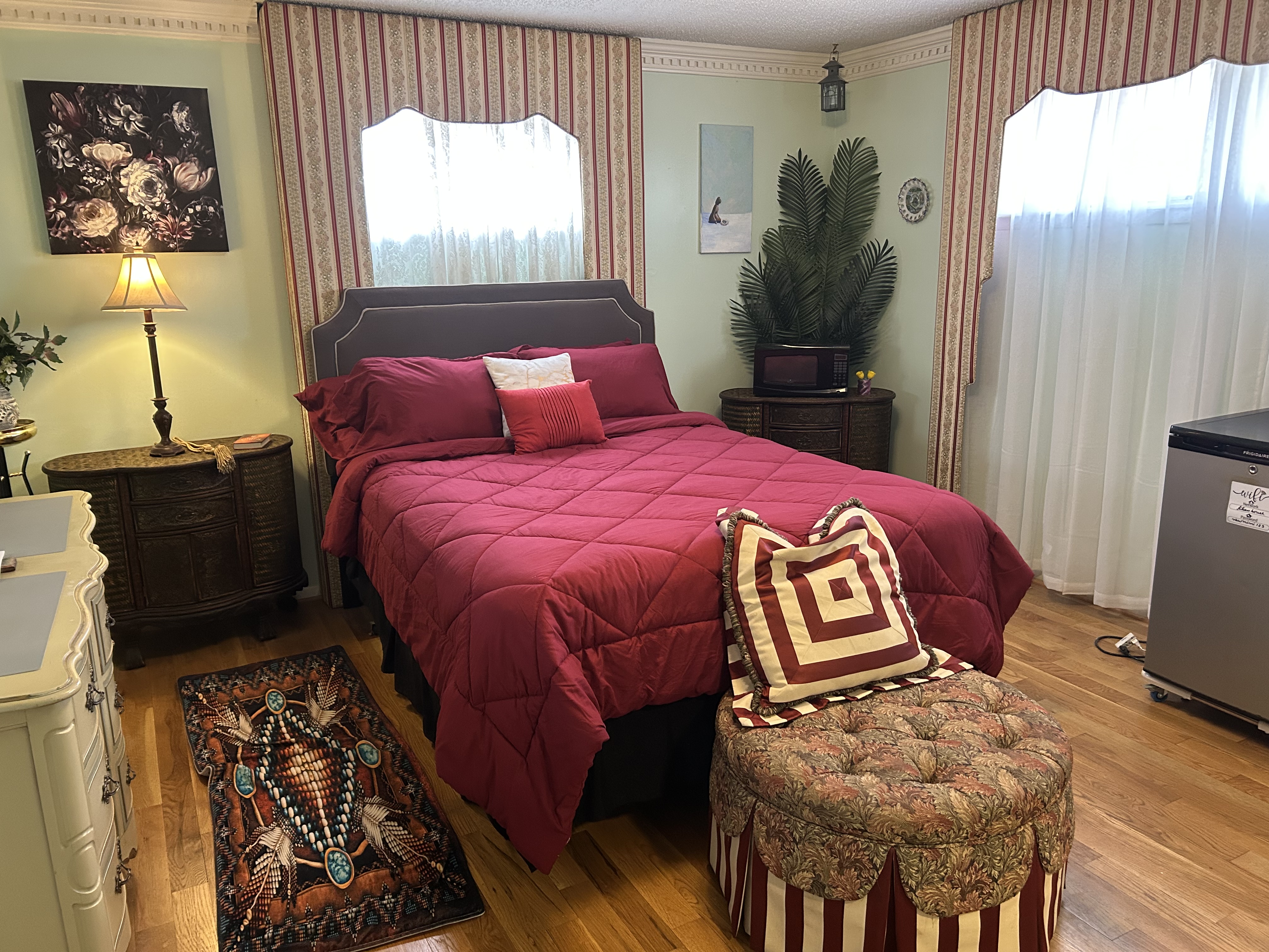 Long Term/Close to Attractions! ONE PERSON in District 29, Nashville